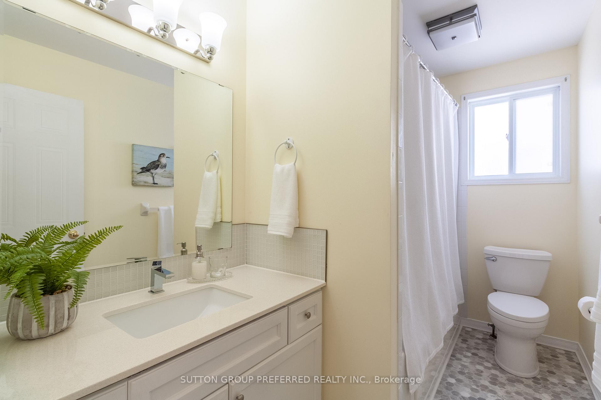 Photo 22 of 907 Blacksmith Street, London, North M — HOMEH