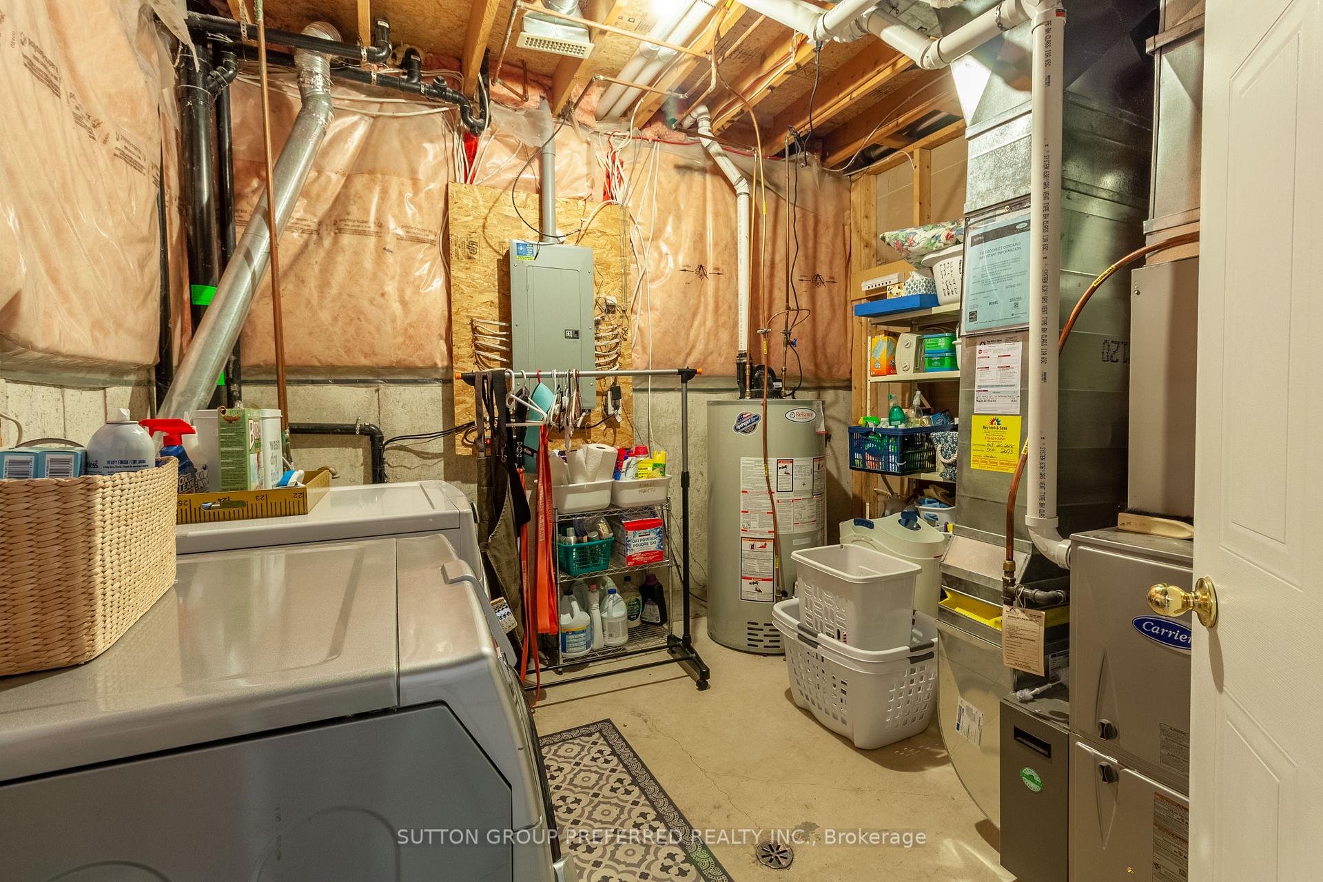 Photo 40 of 907 Blacksmith Street, London, North M — HOMEH