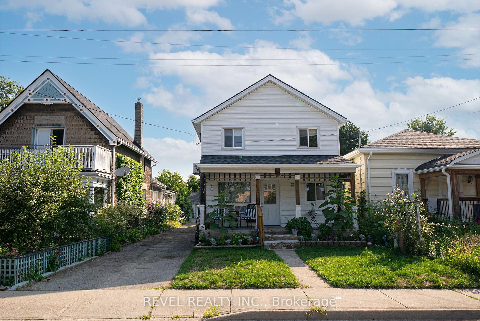 Photo 1 of Unit UPPER, 20 Fair Avenue, Brantford, Eagle Place — HOMEH