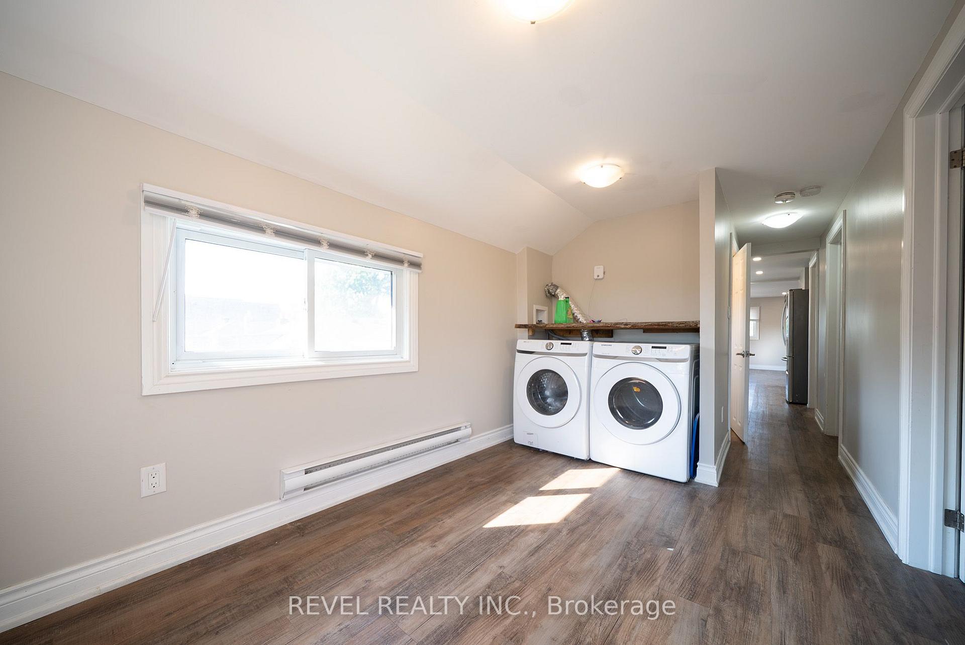 Photo 6 of Unit UPPER, 20 Fair Avenue, Brantford, Eagle Place — HOMEH