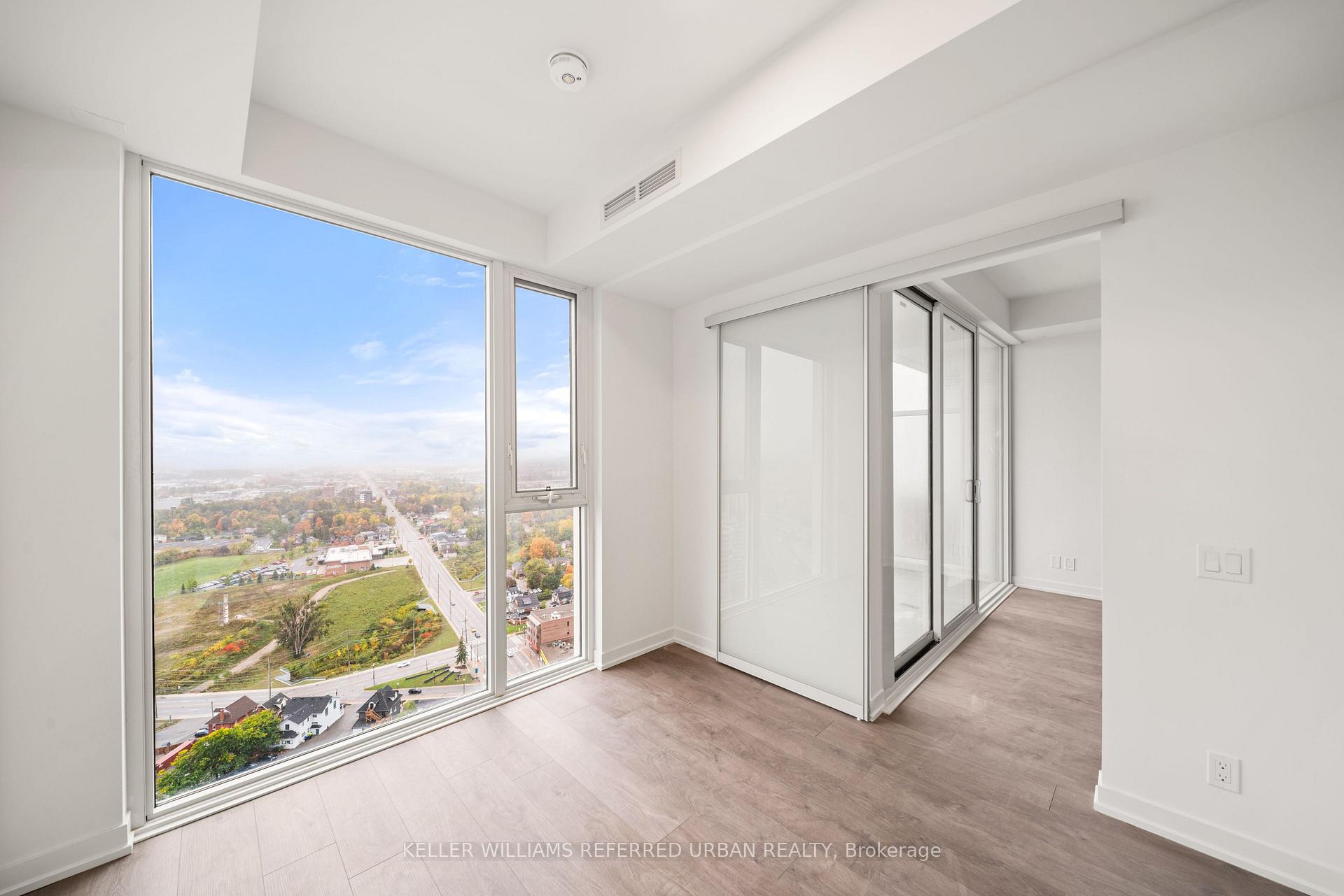Photo 7 of Unit 2710, 39 Mary Street, Barrie, City Centre — HOMEH