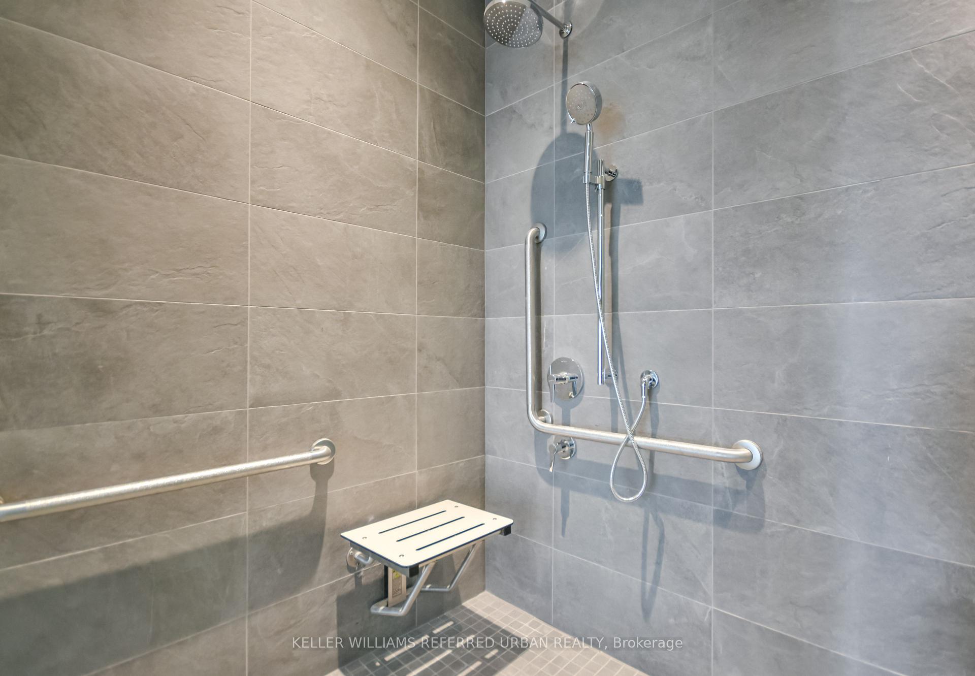 Photo 21 of Unit 2710, 39 Mary Street, Barrie, City Centre — HOMEH