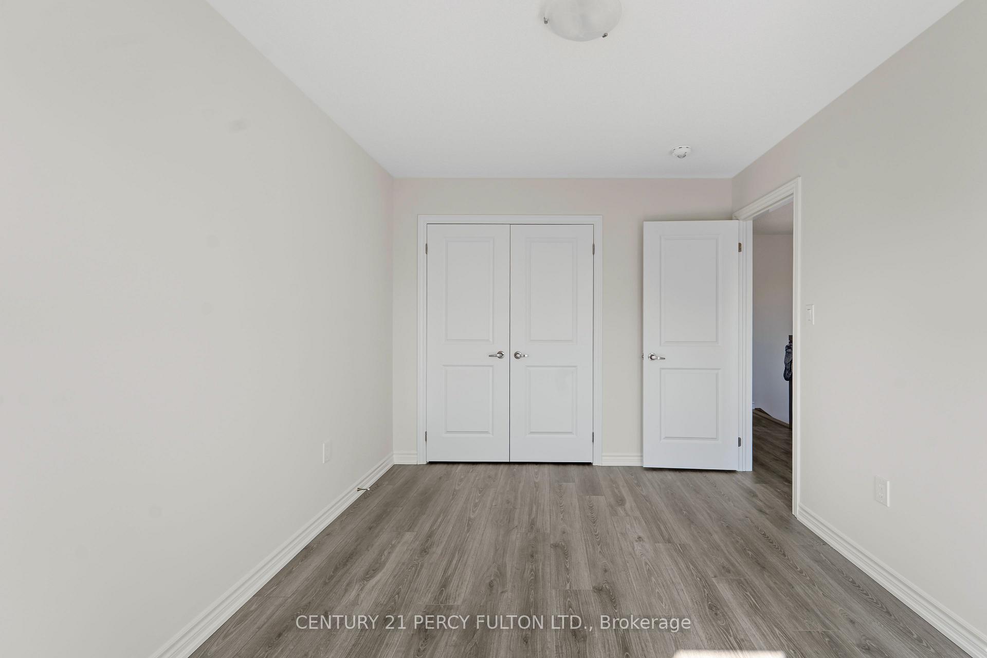 Photo 15 of 47 Watts Mews, Kawartha Lakes, Lindsay — HOMEH