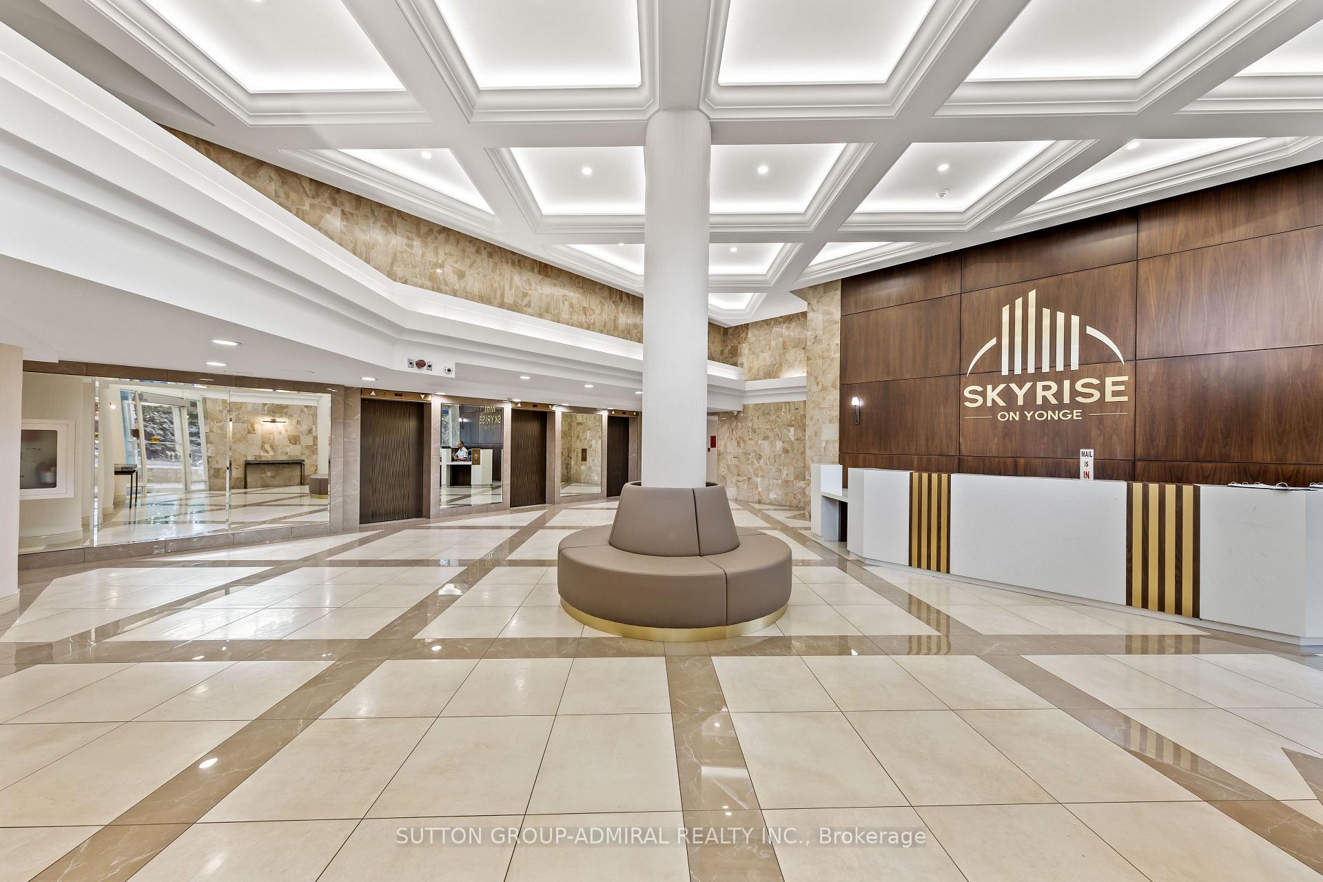 Photo 5 of Unit 1801, 7300 Yonge Street, Vaughan, Crestwood-Springfarm-Yorkhill — HOMEH