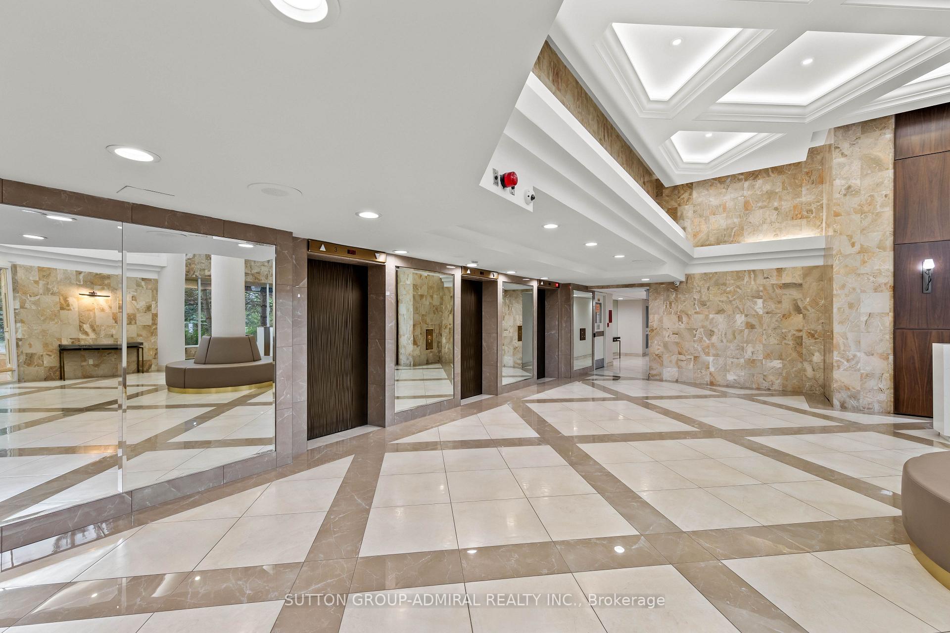 Photo 6 of Unit 1801, 7300 Yonge Street, Vaughan, Crestwood-Springfarm-Yorkhill — HOMEH