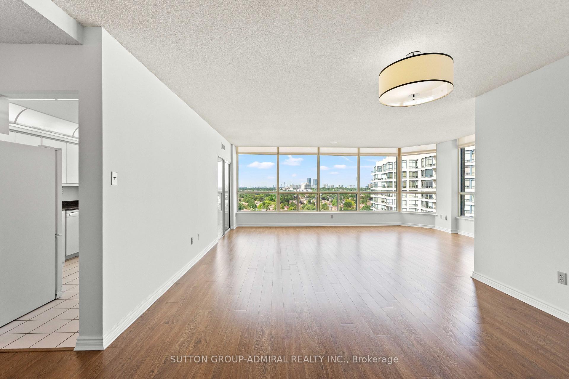 Photo 12 of Unit 1801, 7300 Yonge Street, Vaughan, Crestwood-Springfarm-Yorkhill — HOMEH