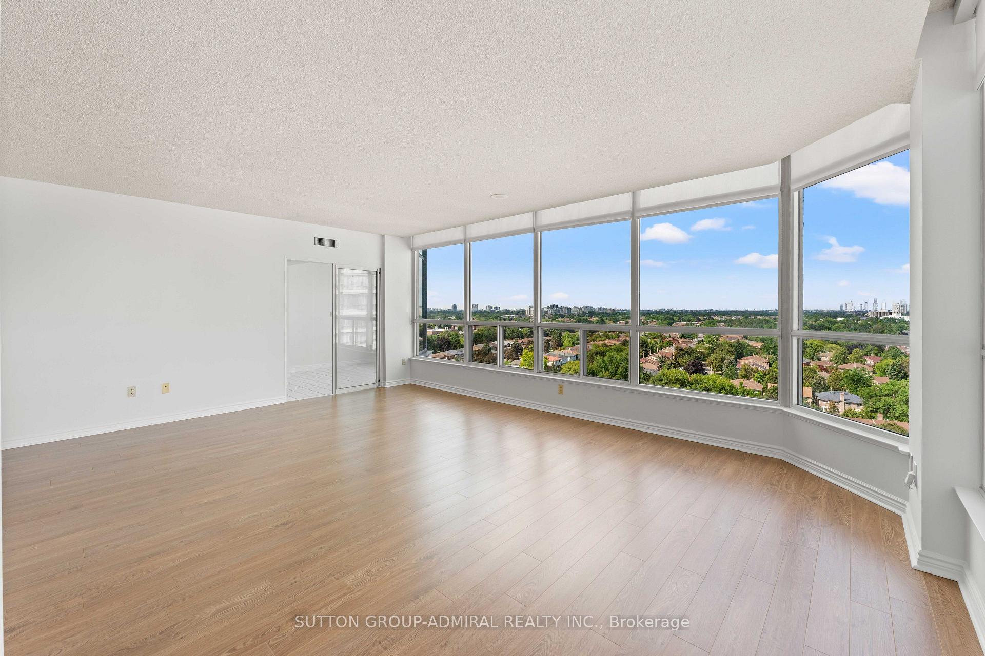 Photo 16 of Unit 1801, 7300 Yonge Street, Vaughan, Crestwood-Springfarm-Yorkhill — HOMEH