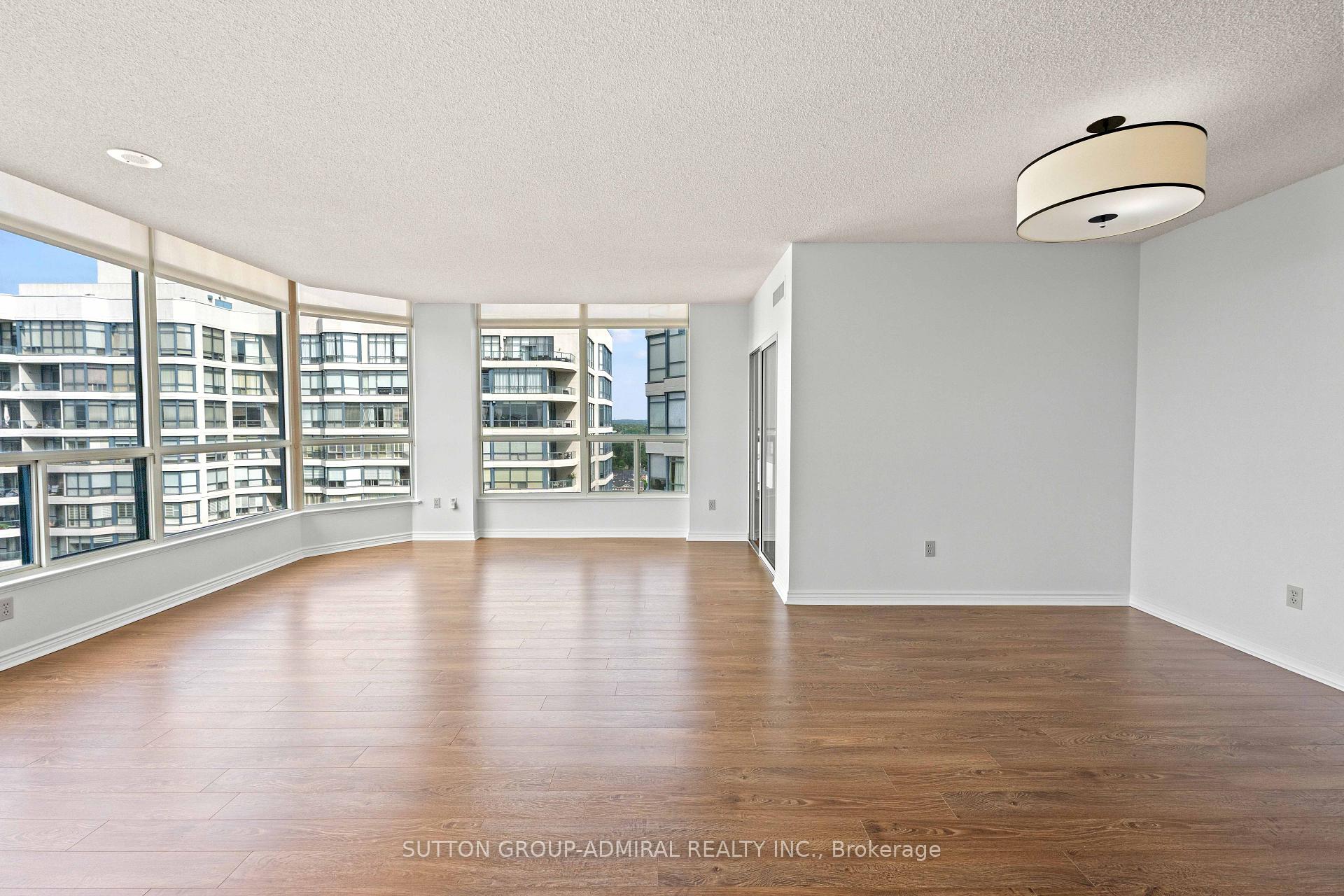 Photo 17 of Unit 1801, 7300 Yonge Street, Vaughan, Crestwood-Springfarm-Yorkhill — HOMEH