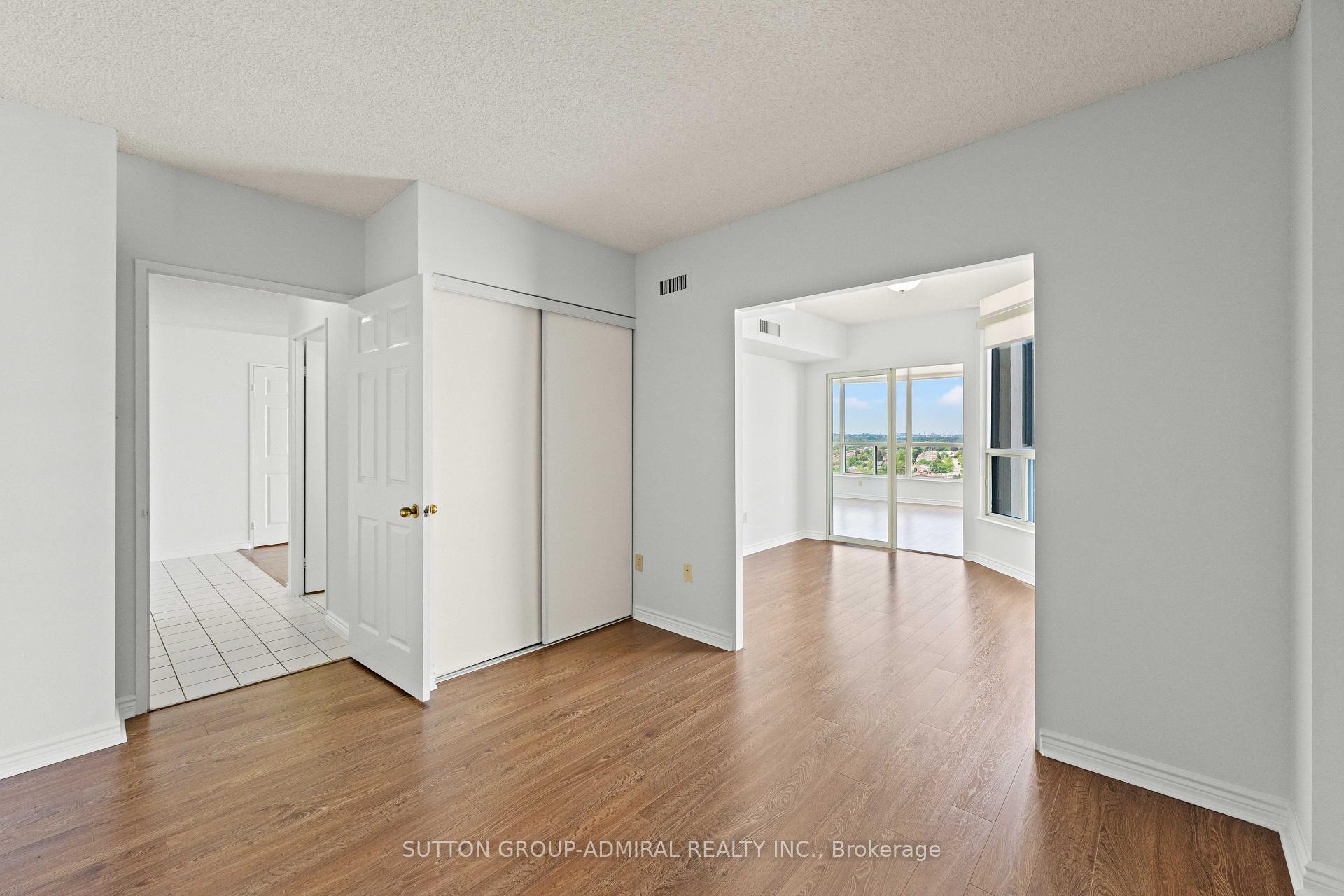 Photo 31 of Unit 1801, 7300 Yonge Street, Vaughan, Crestwood-Springfarm-Yorkhill — HOMEH