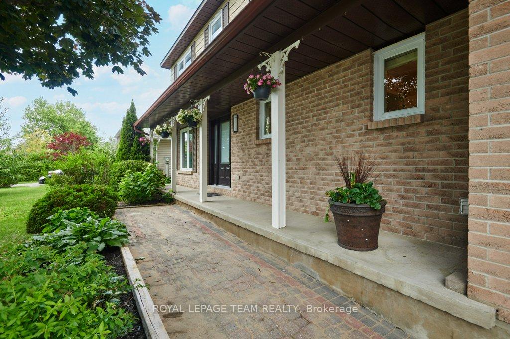 Photo 2 of 332 Liard Street, Ottawa, Stittsville (South) — HOMEH