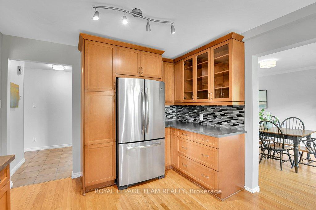 Photo 10 of 332 Liard Street, Ottawa, Stittsville (South) — HOMEH