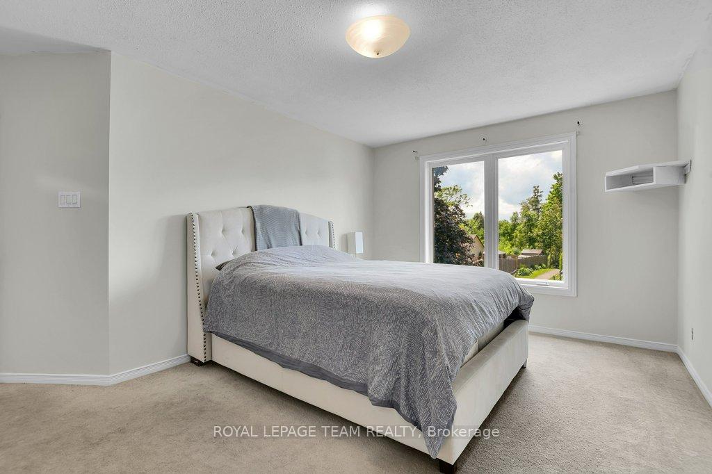 Photo 16 of 332 Liard Street, Ottawa, Stittsville (South) — HOMEH