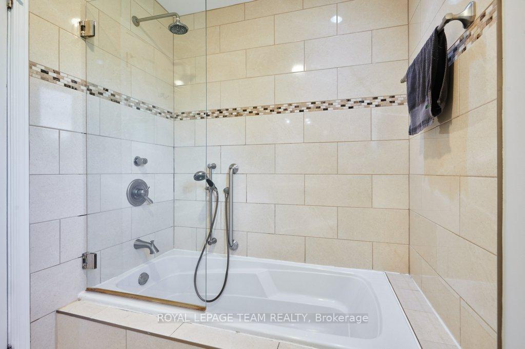 Photo 19 of 332 Liard Street, Ottawa, Stittsville (South) — HOMEH