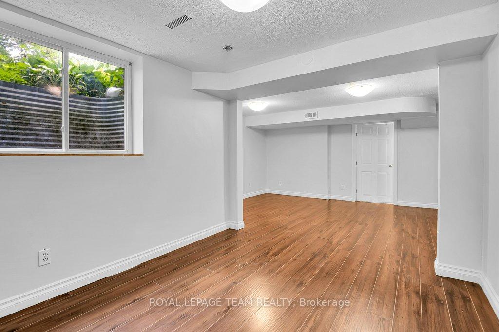 Photo 25 of 332 Liard Street, Ottawa, Stittsville (South) — HOMEH