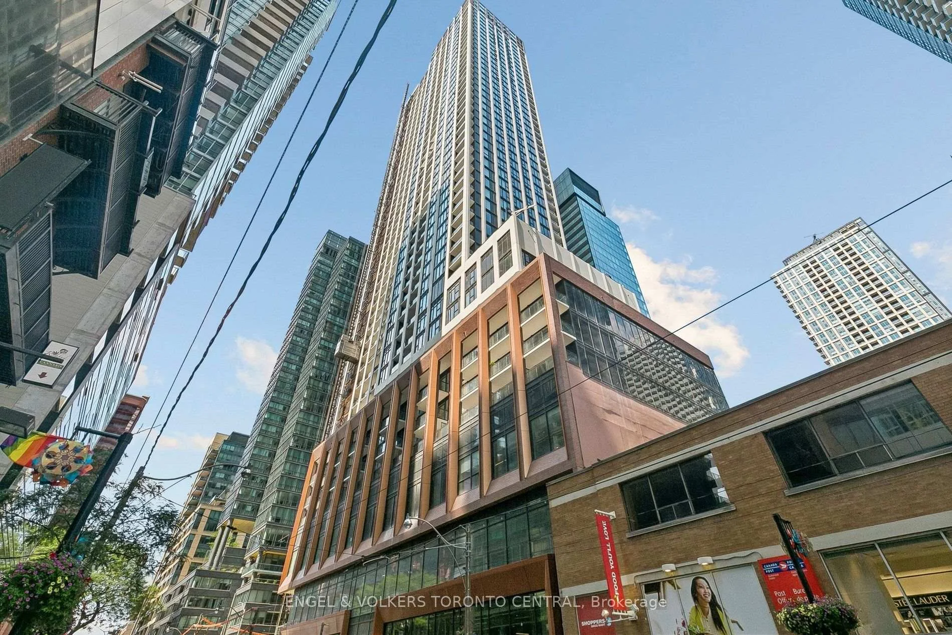 Photo 1 of Unit 2102, 400 King Street W, Toronto, Waterfront Communities — HOMEH