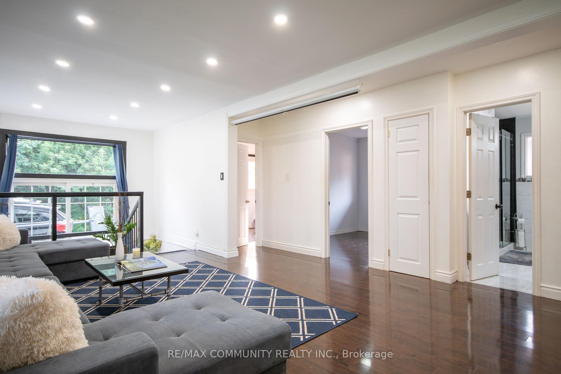 Photo 6 of 167 Simpson Road, Ajax, South East — HOMEH