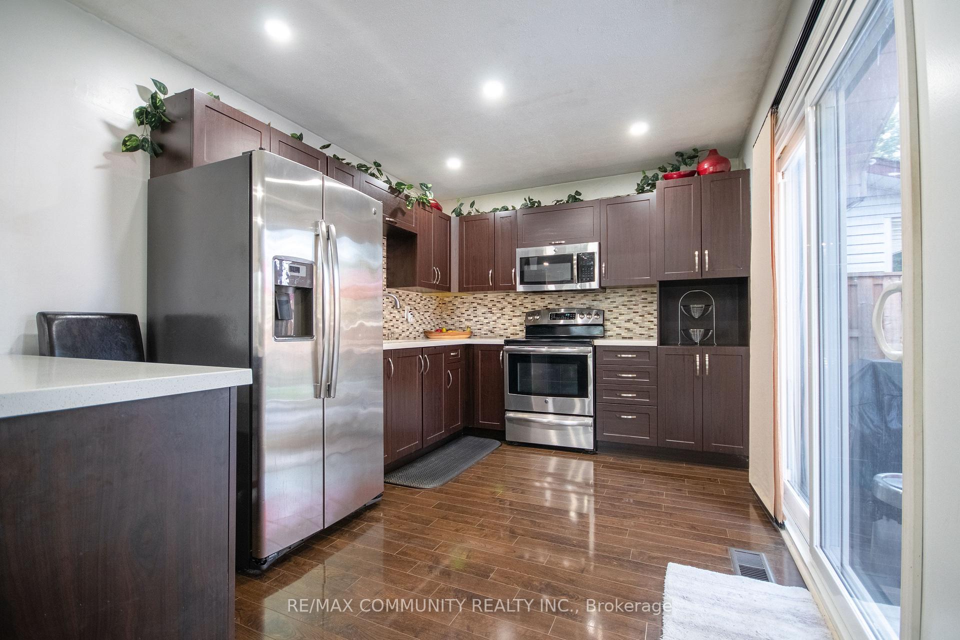 Photo 18 of 167 Simpson Road, Ajax, South East — HOMEH