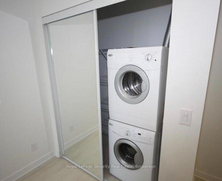 Photo 10 of Unit 1405, 170 Sumach Street, Toronto, Regent Park — HOMEH