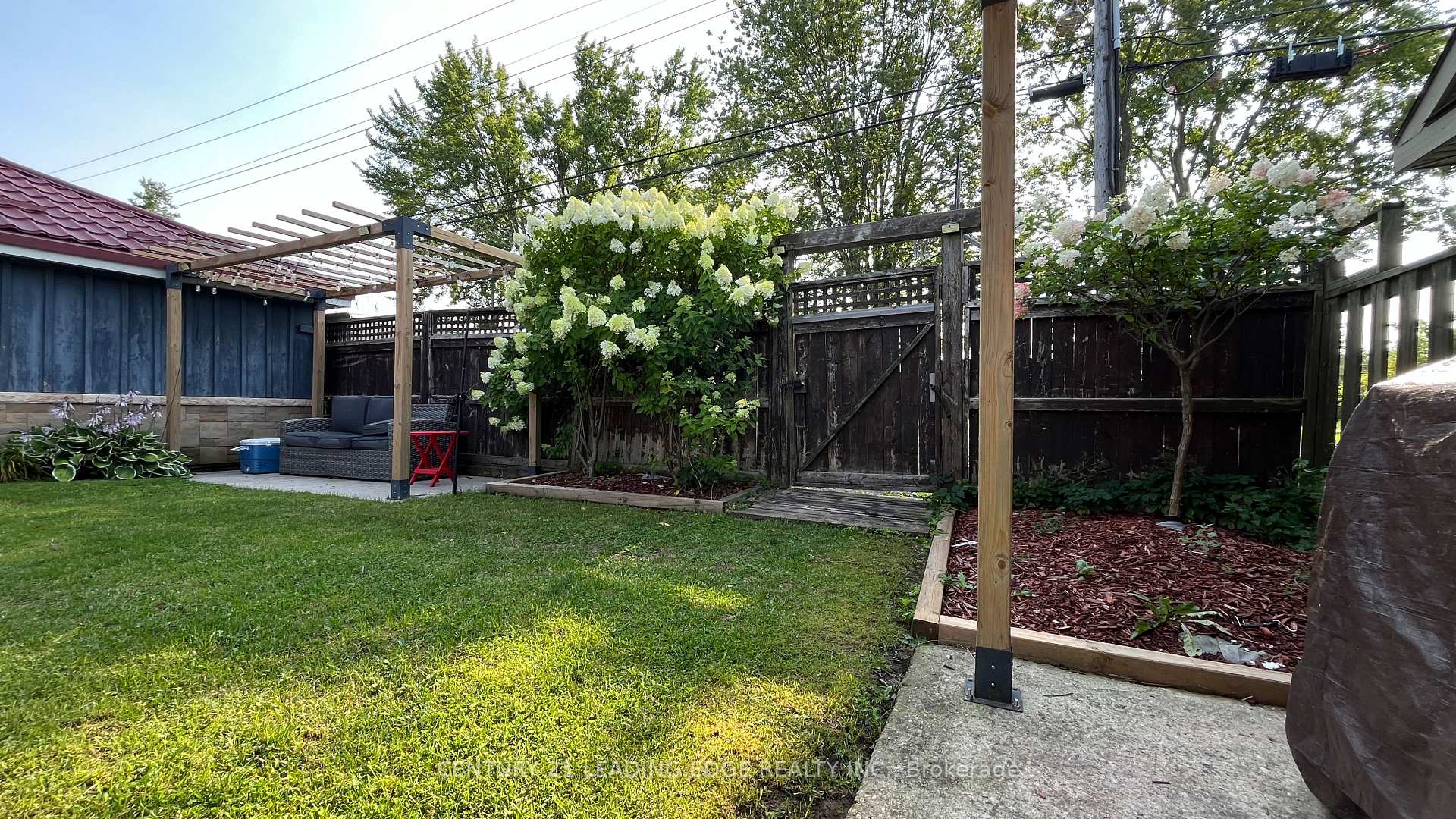 Photo 31 of 123 Creighton Street, Ramara, Atherley — HOMEH