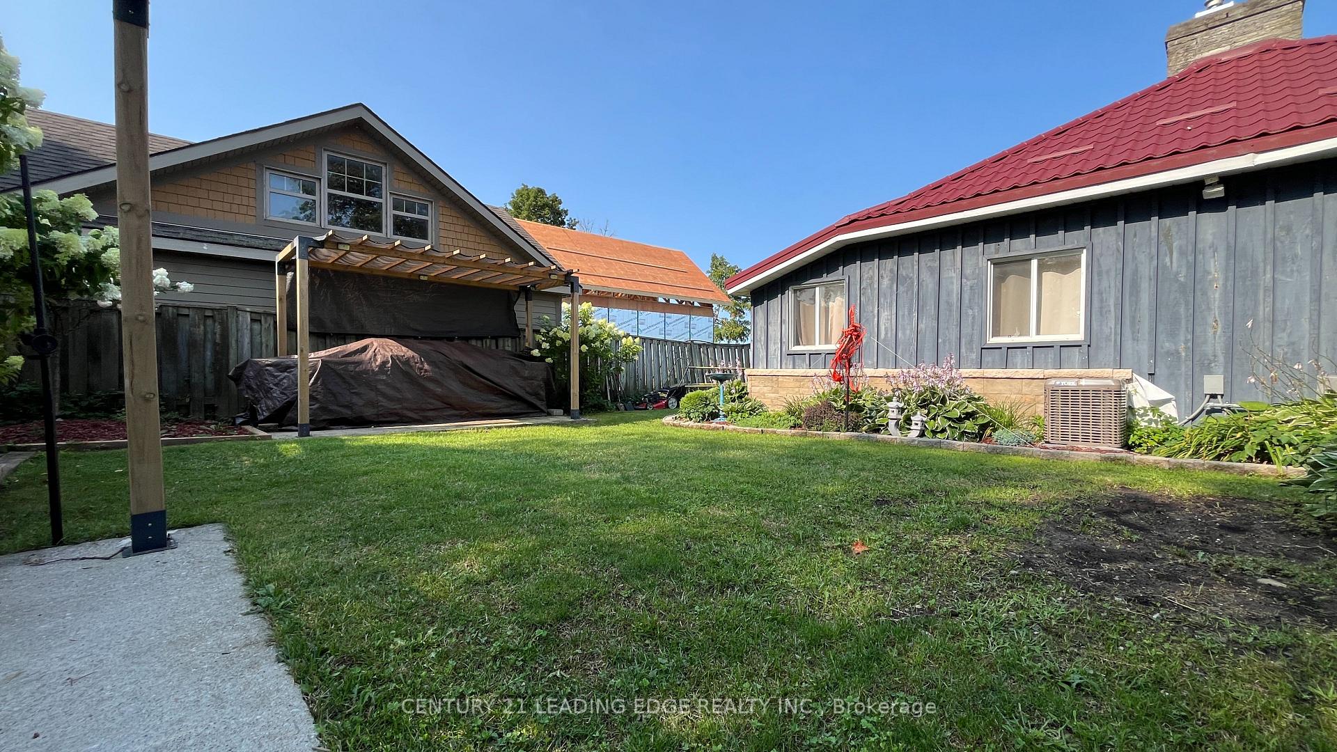Photo 33 of 123 Creighton Street, Ramara, Atherley — HOMEH