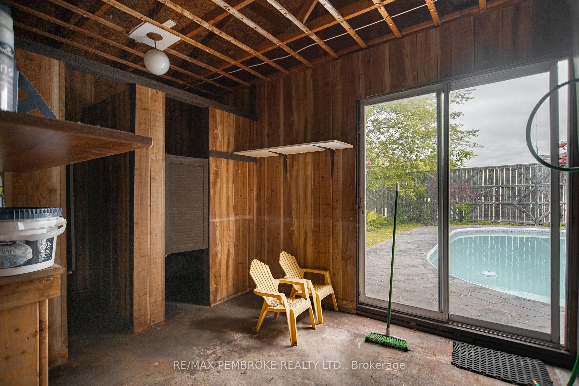 Photo 33 of 320 Mackay Street, Pembroke, Pembroke — HOMEH