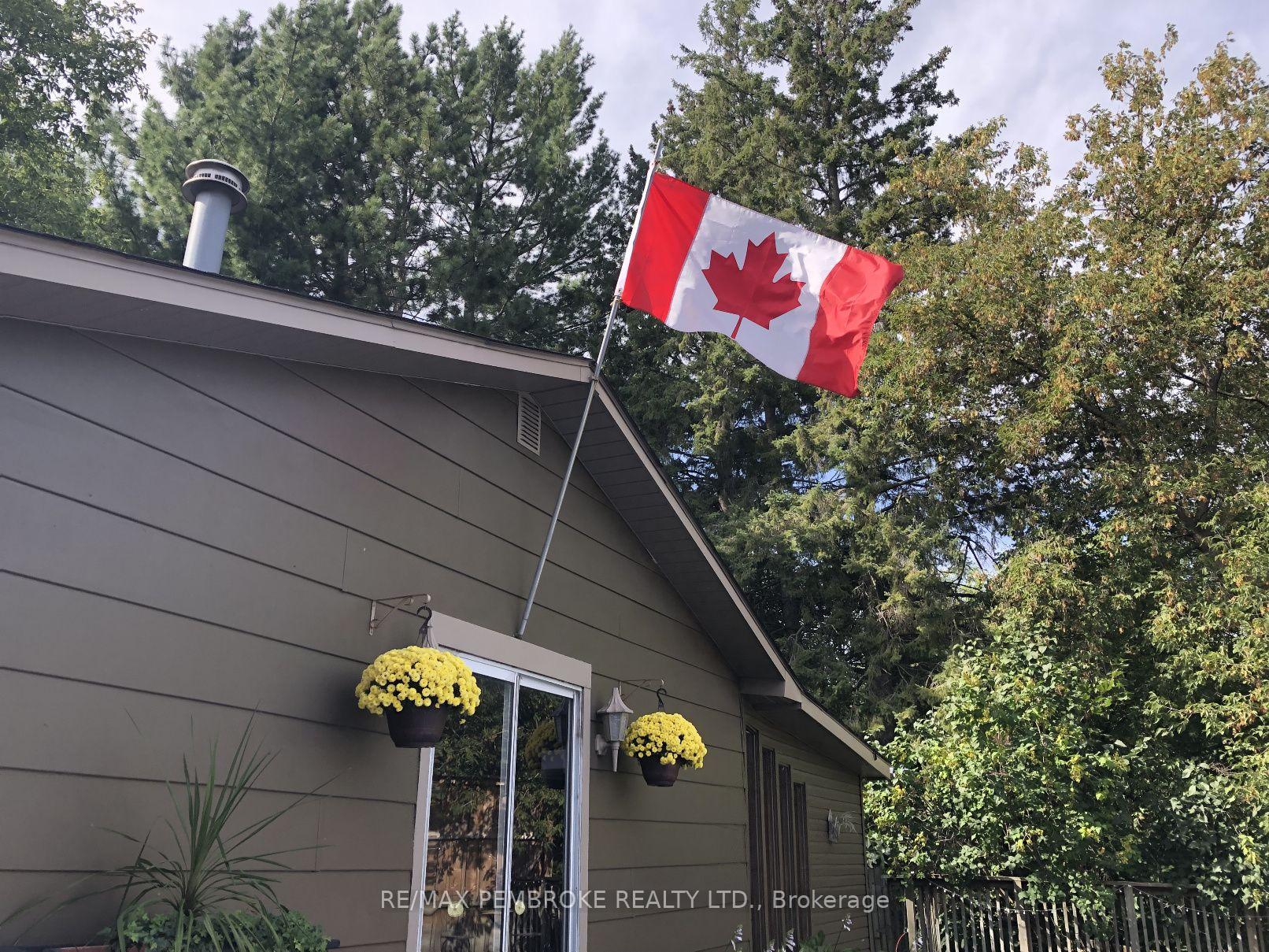 Photo 48 of 320 Mackay Street, Pembroke, Pembroke — HOMEH