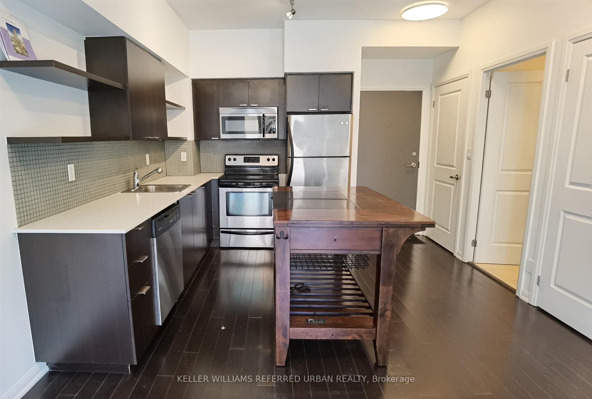 Photo 6 of Unit 422, 35 Hayden Street, Toronto, Church-Yonge Corridor — HOMEH