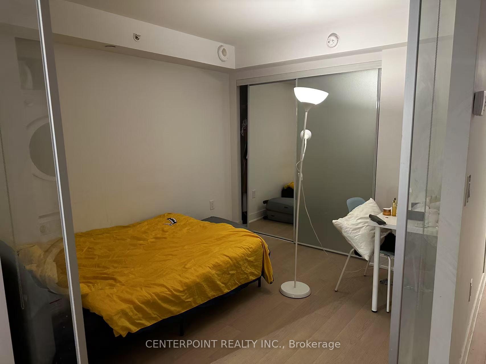 Photo 4 of Unit 816, 955 Bay Street, Toronto, Bay Street Corridor — HOMEH