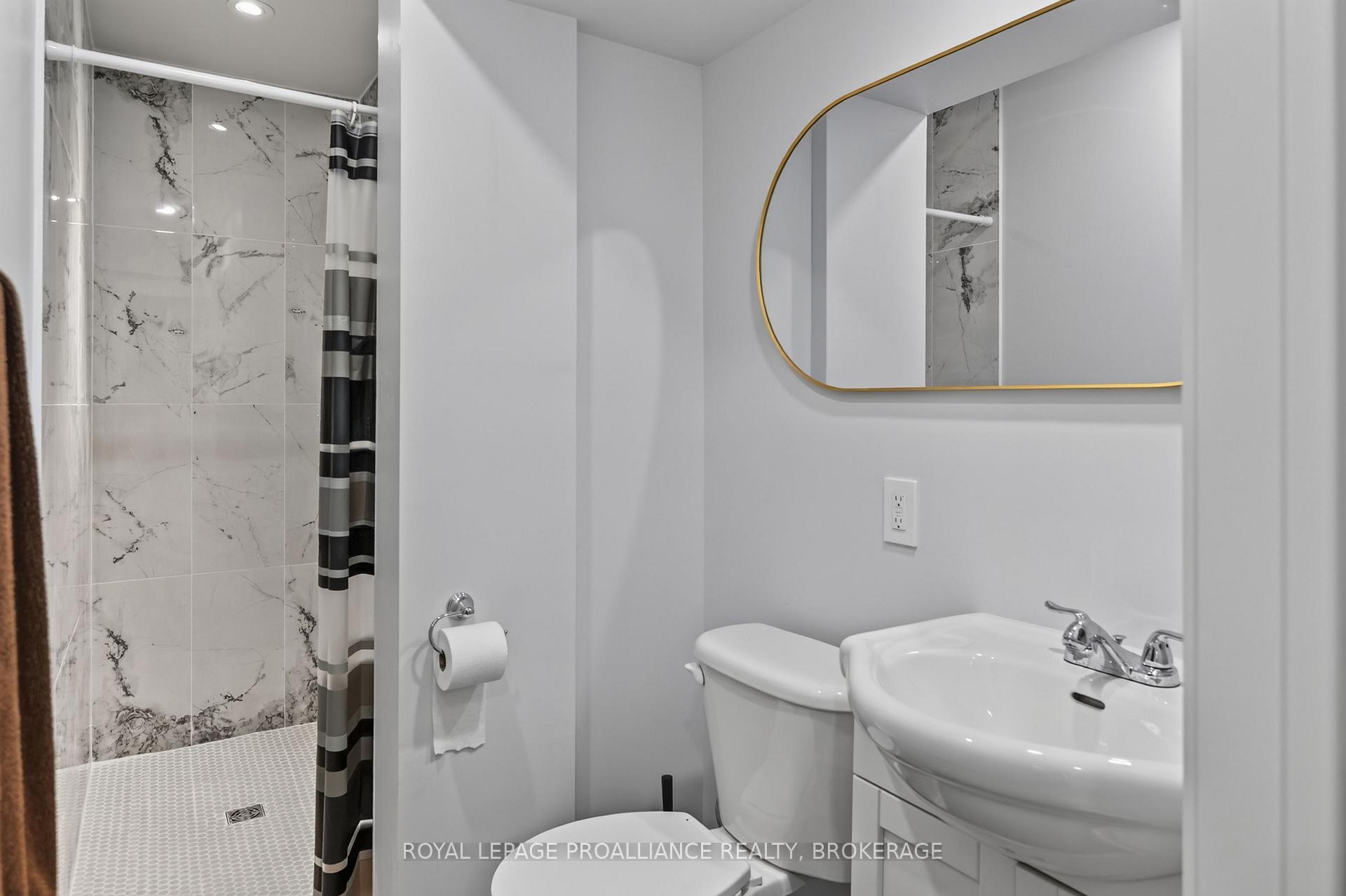 Photo 11 of 500 Brock Street, Kingston, Central City East — HOMEH