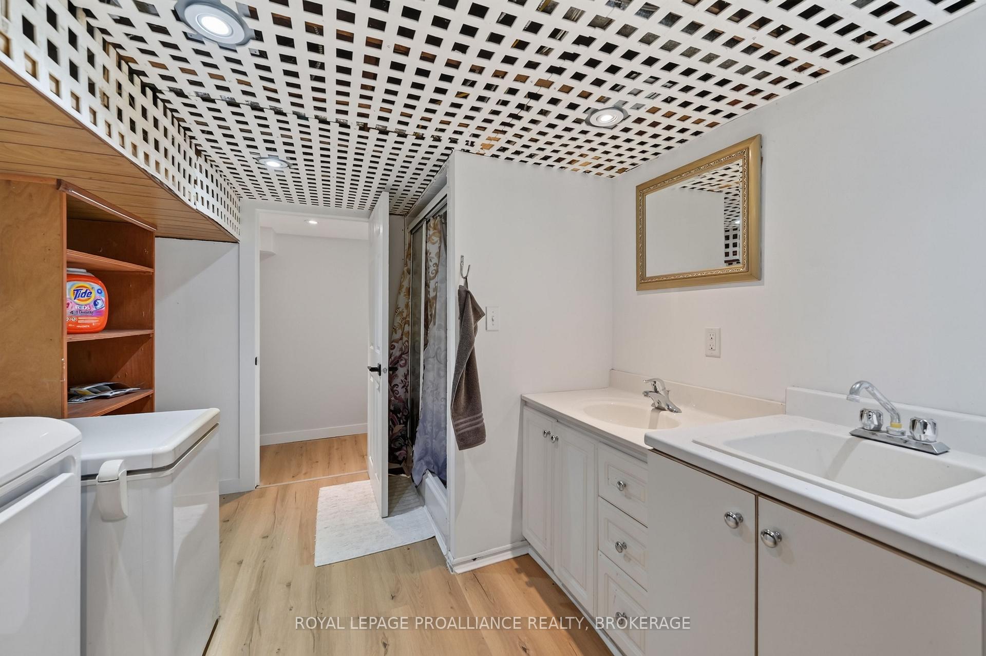 Photo 24 of 500 Brock Street, Kingston, Central City East — HOMEH