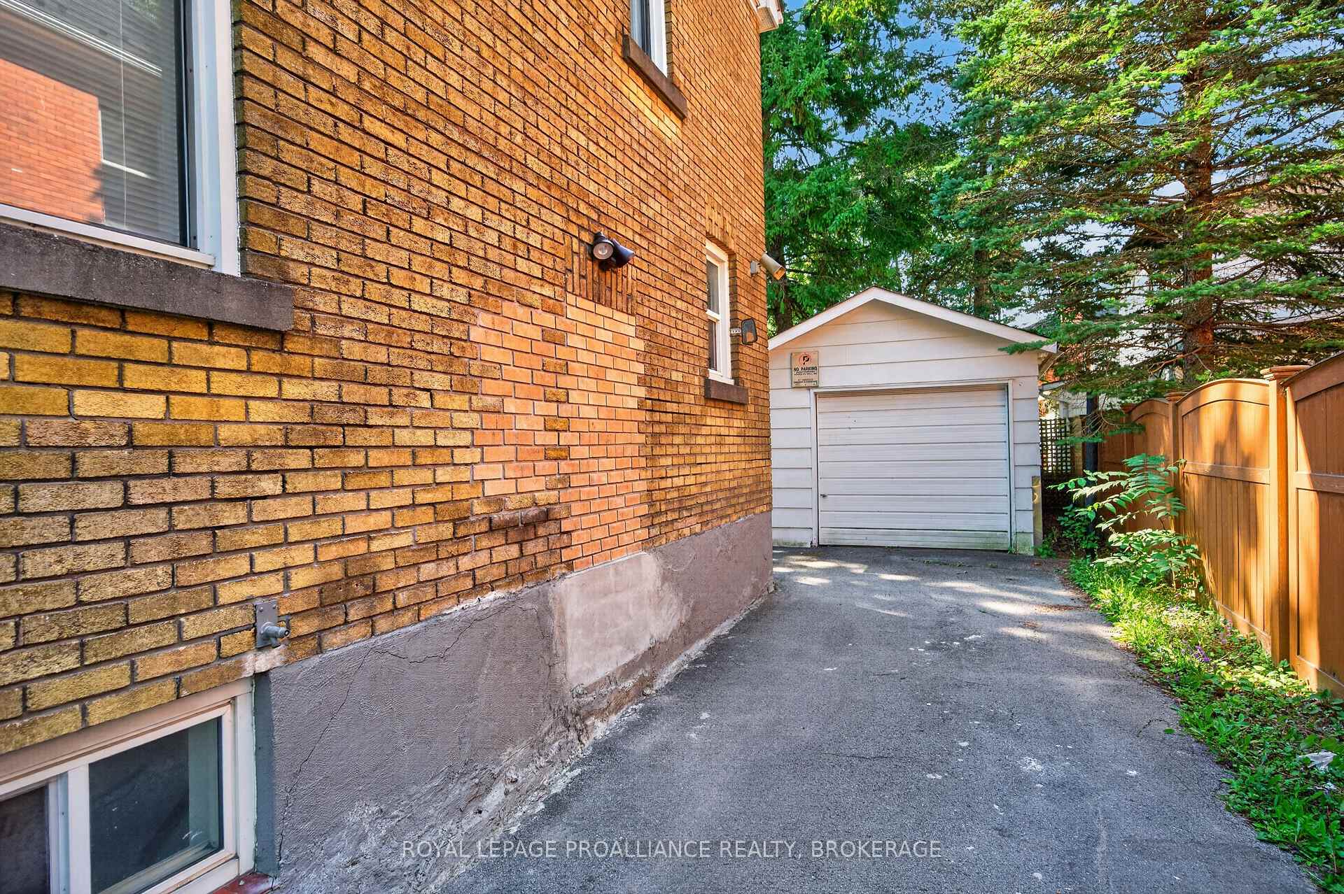 Photo 29 of 500 Brock Street, Kingston, Central City East — HOMEH