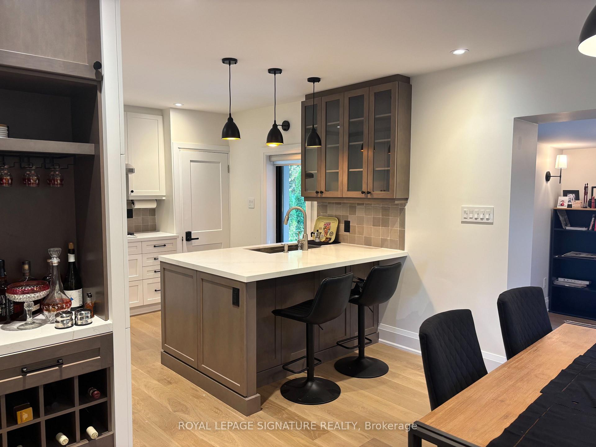Photo 7 of Unit Main, 64 Twenty Third Street, Etobicoke, Long Branch — HOMEH