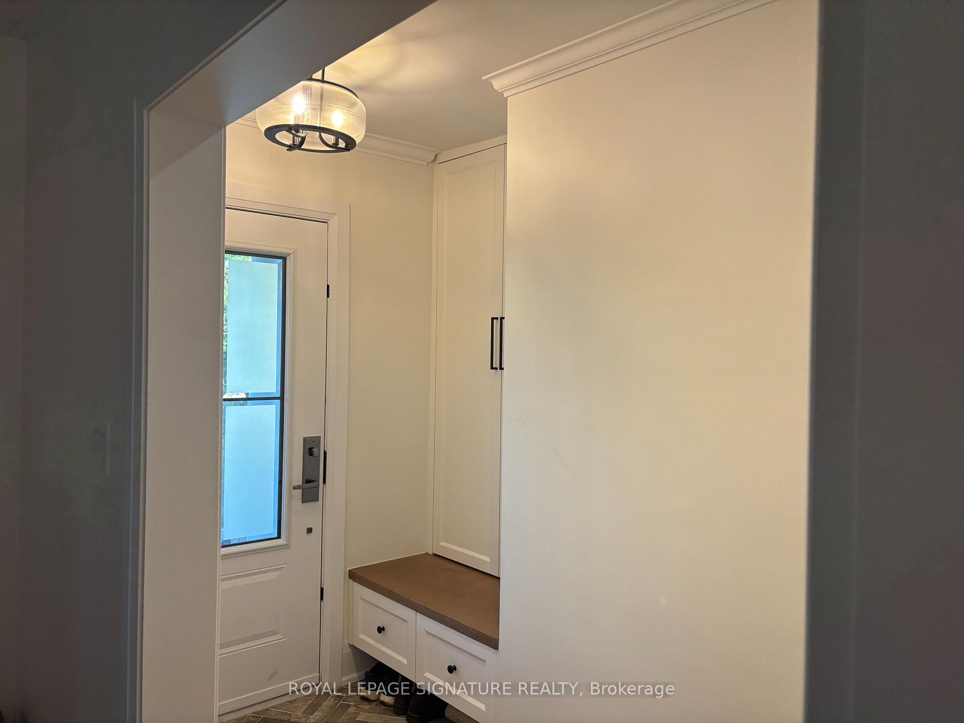 Photo 9 of Unit Main, 64 Twenty Third Street, Etobicoke, Long Branch — HOMEH