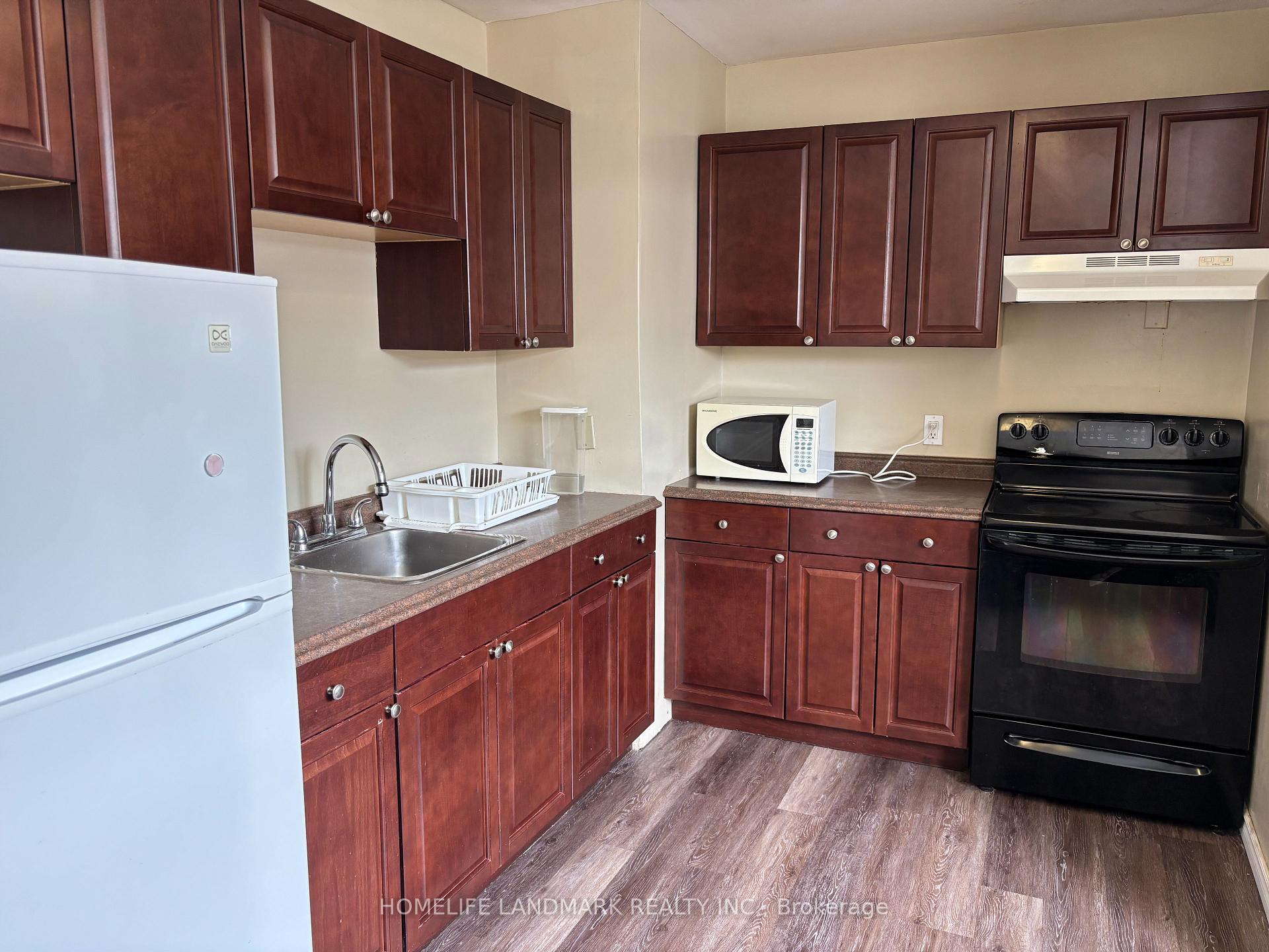 Photo 4 of Unit ( Main Floor ), 145 Tulloch Drive, Ajax, South East — HOMEH