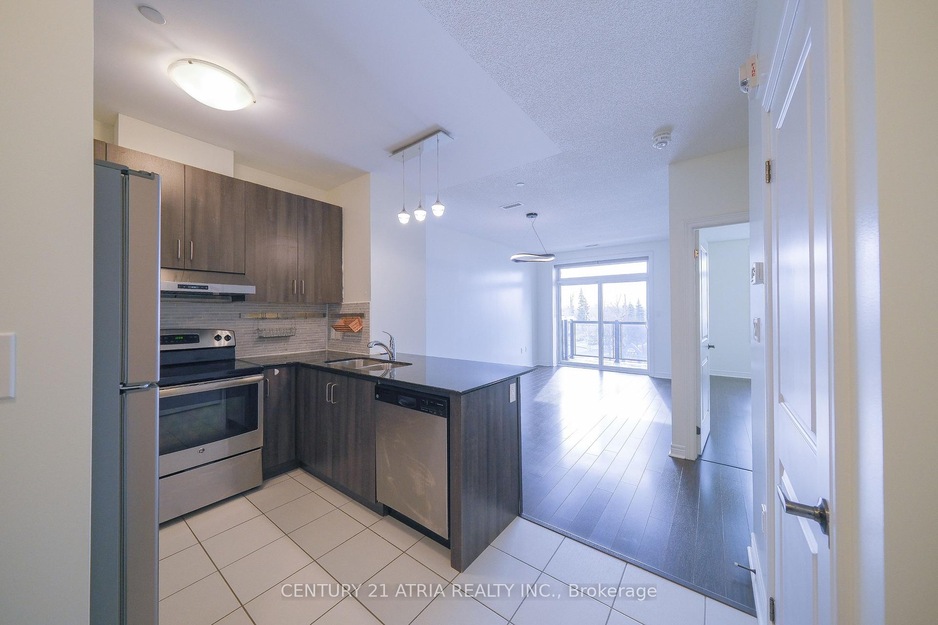 Photo 4 of Unit 408, 7768 Kennedy Road, Markham, Milliken Mills West — HOMEH