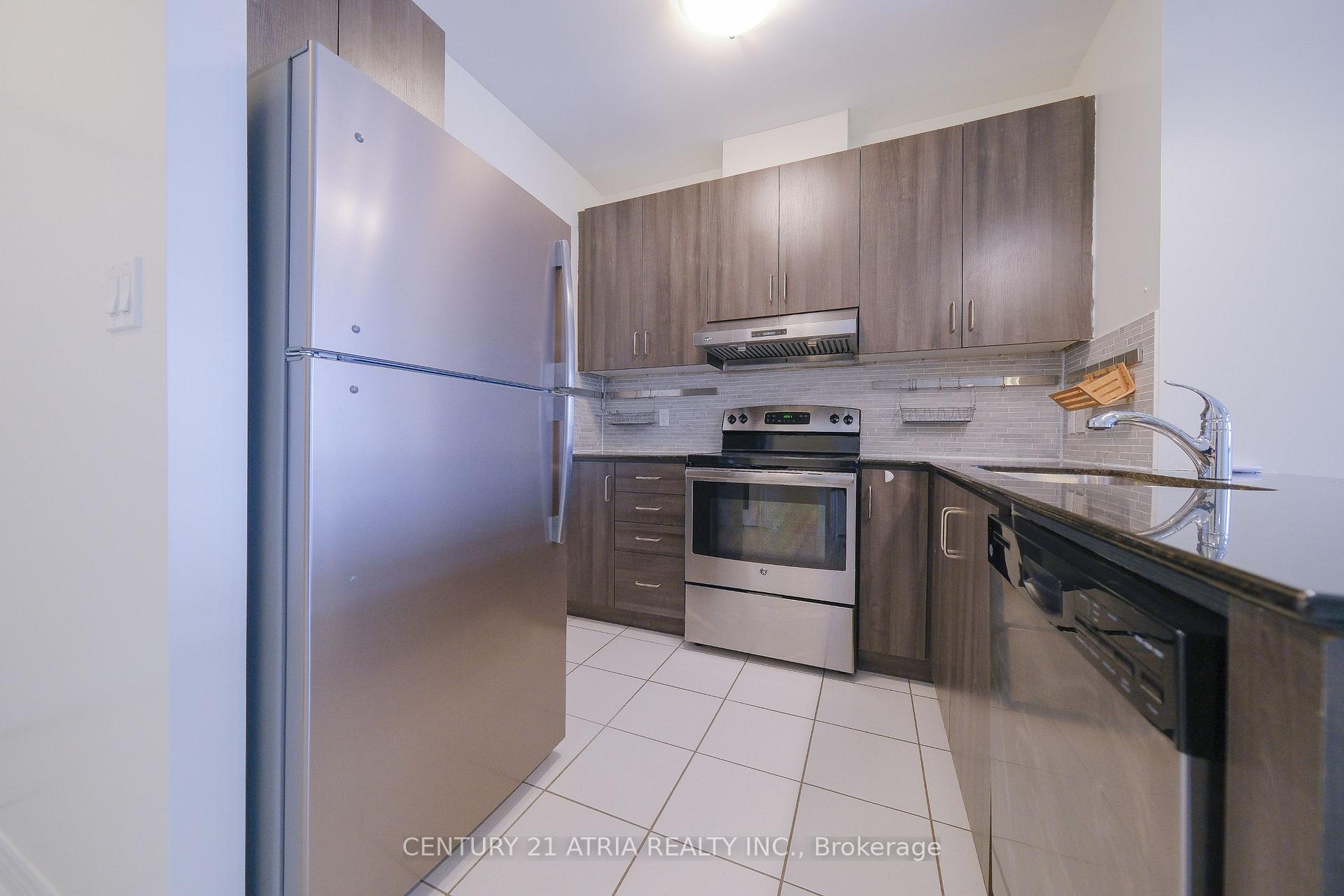 Photo 6 of Unit 408, 7768 Kennedy Road, Markham, Milliken Mills West — HOMEH