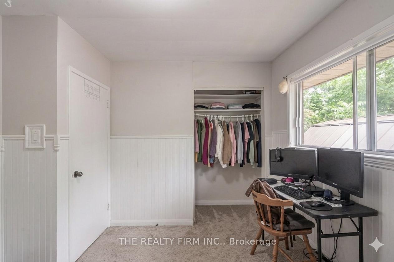 Photo 14 of 348 Winnipeg Boulevard, London, East H — HOMEH