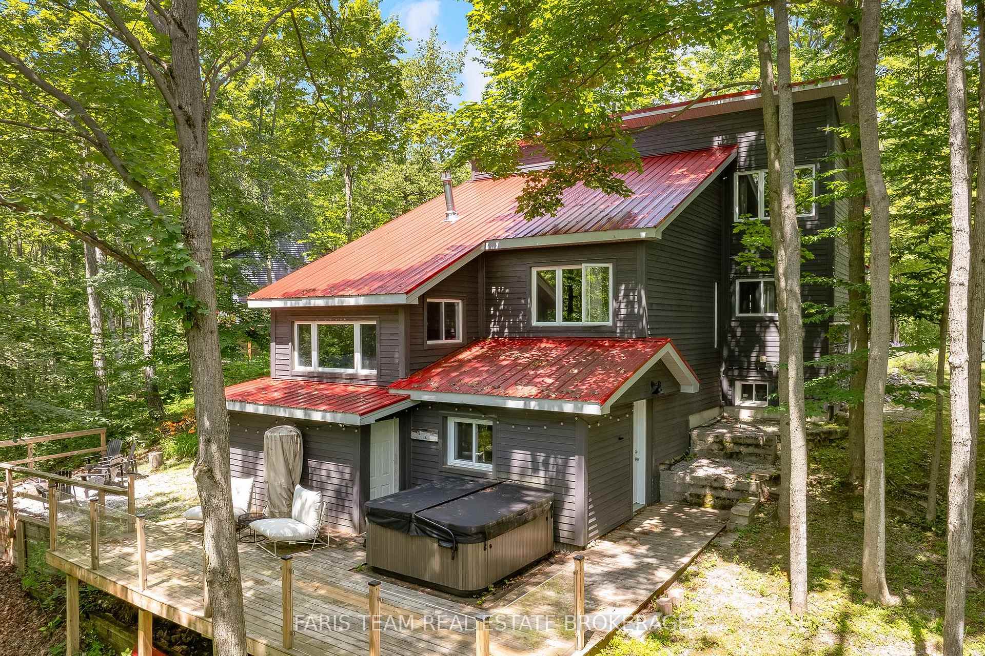 Photo 2 of 49 Huronwoods Drive, Oro-Medonte, Sugarbush — HOMEH