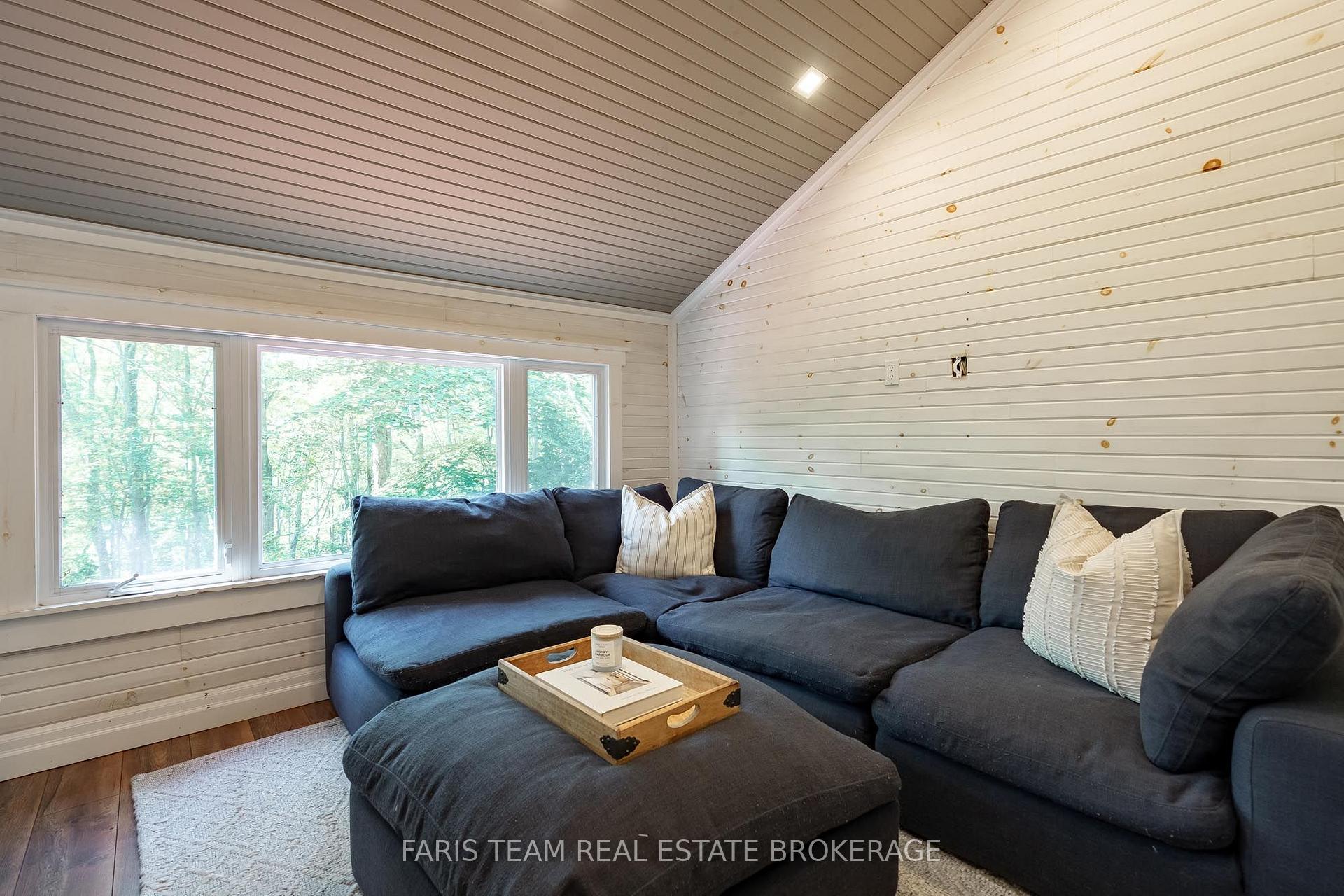 Photo 15 of 49 Huronwoods Drive, Oro-Medonte, Sugarbush — HOMEH