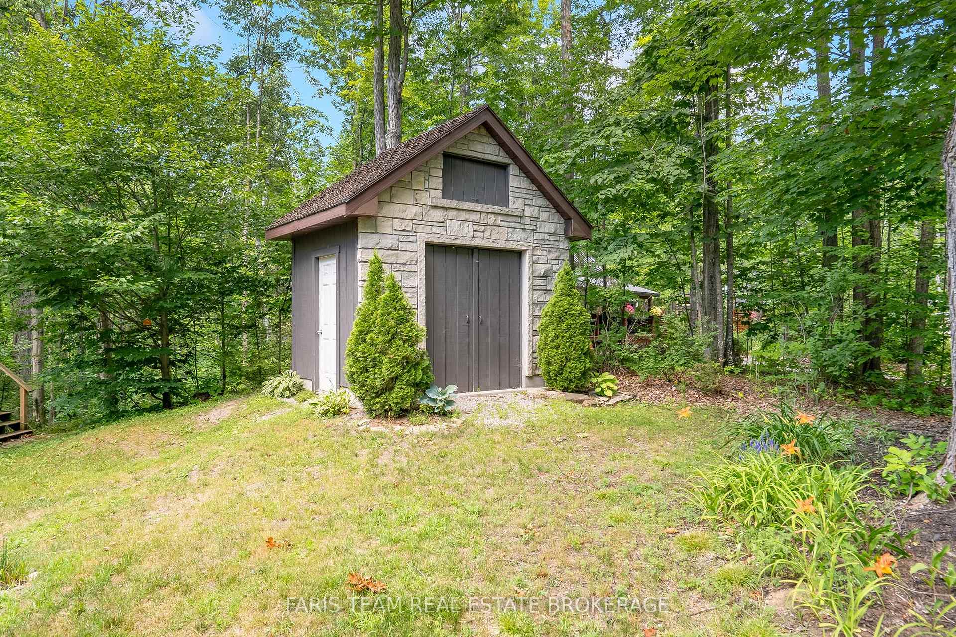 Photo 38 of 49 Huronwoods Drive, Oro-Medonte, Sugarbush — HOMEH