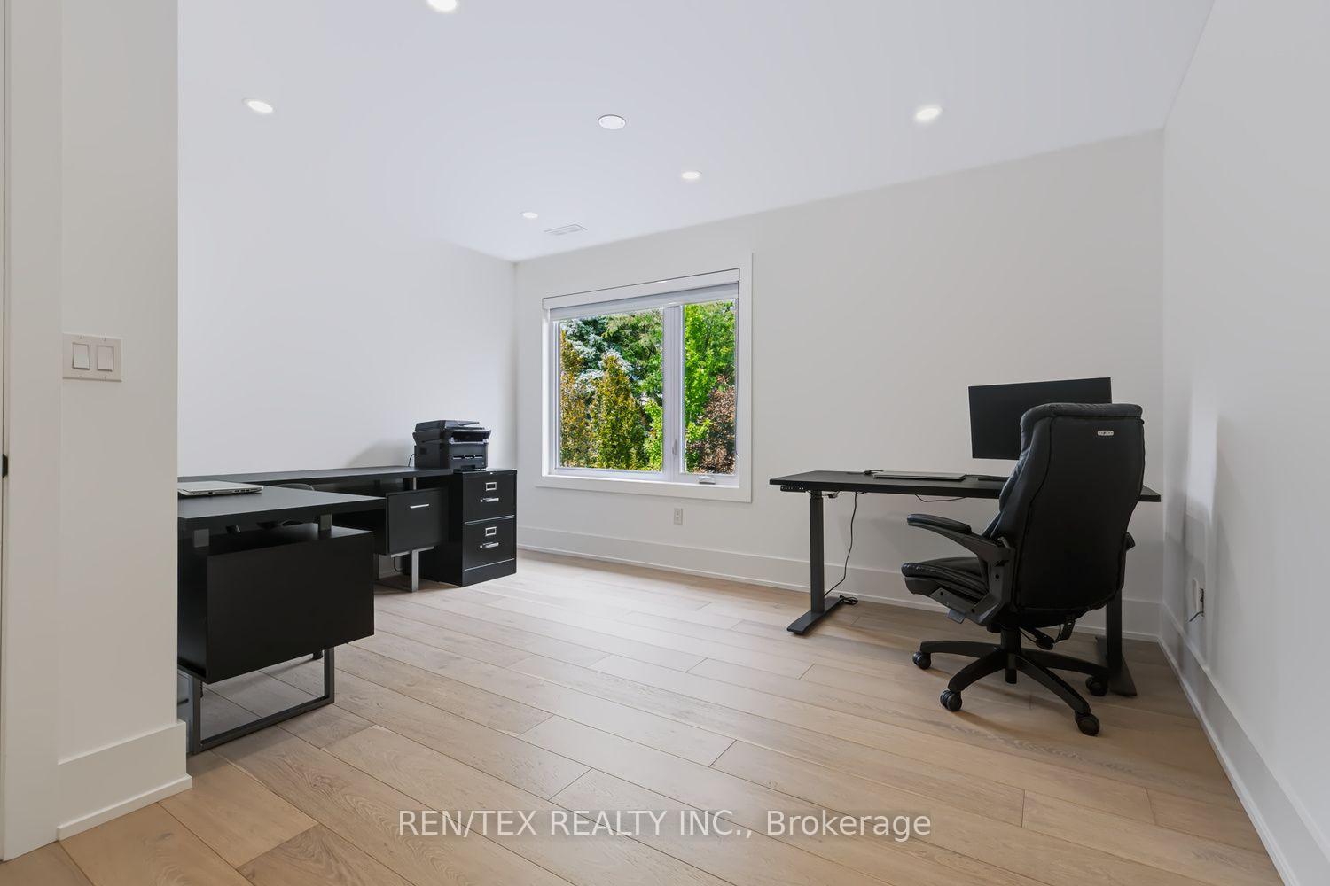 Photo 22 of 84 Wilshire Boulevard, Vaughan, East Woodbridge — HOMEH