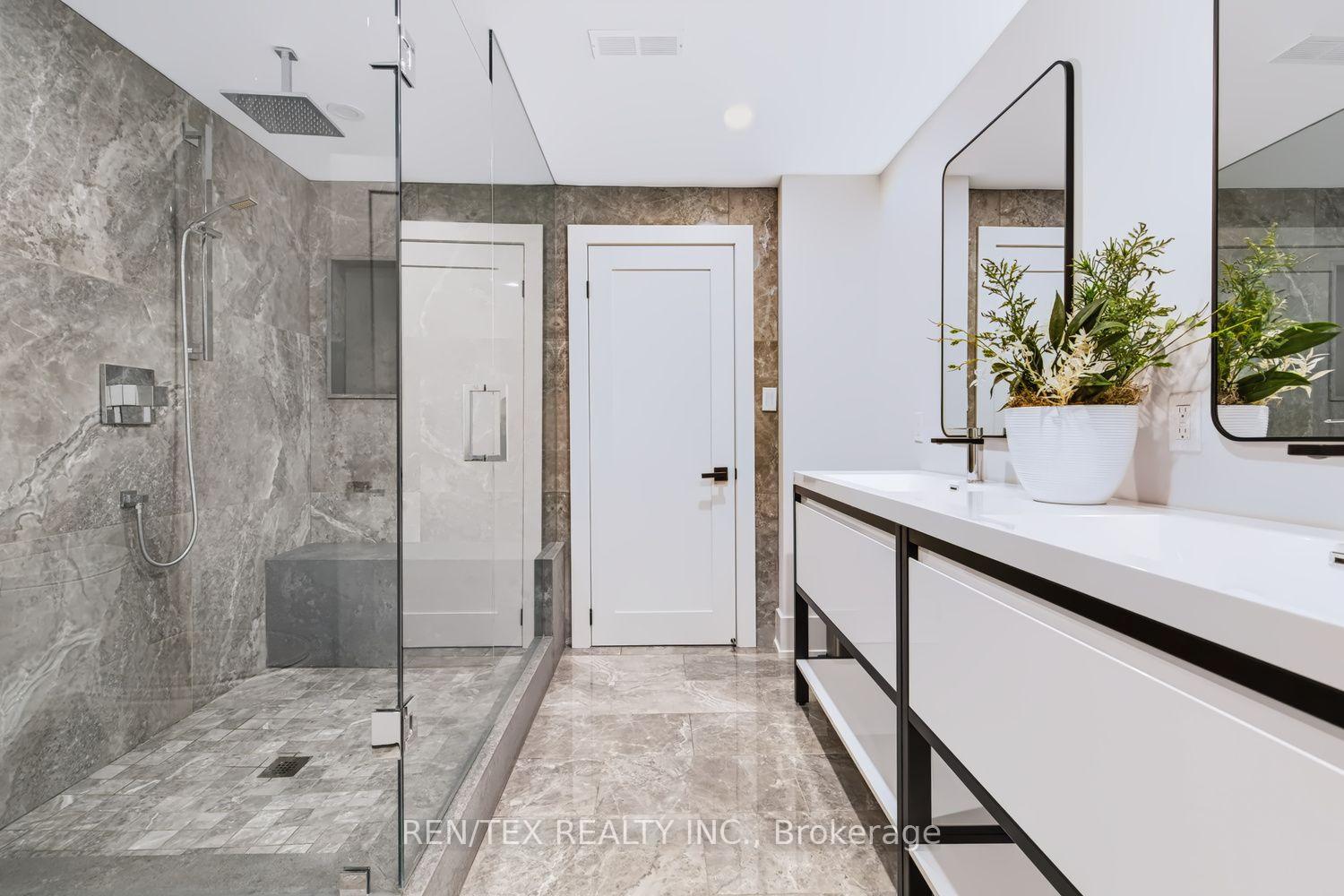 Photo 27 of 84 Wilshire Boulevard, Vaughan, East Woodbridge — HOMEH