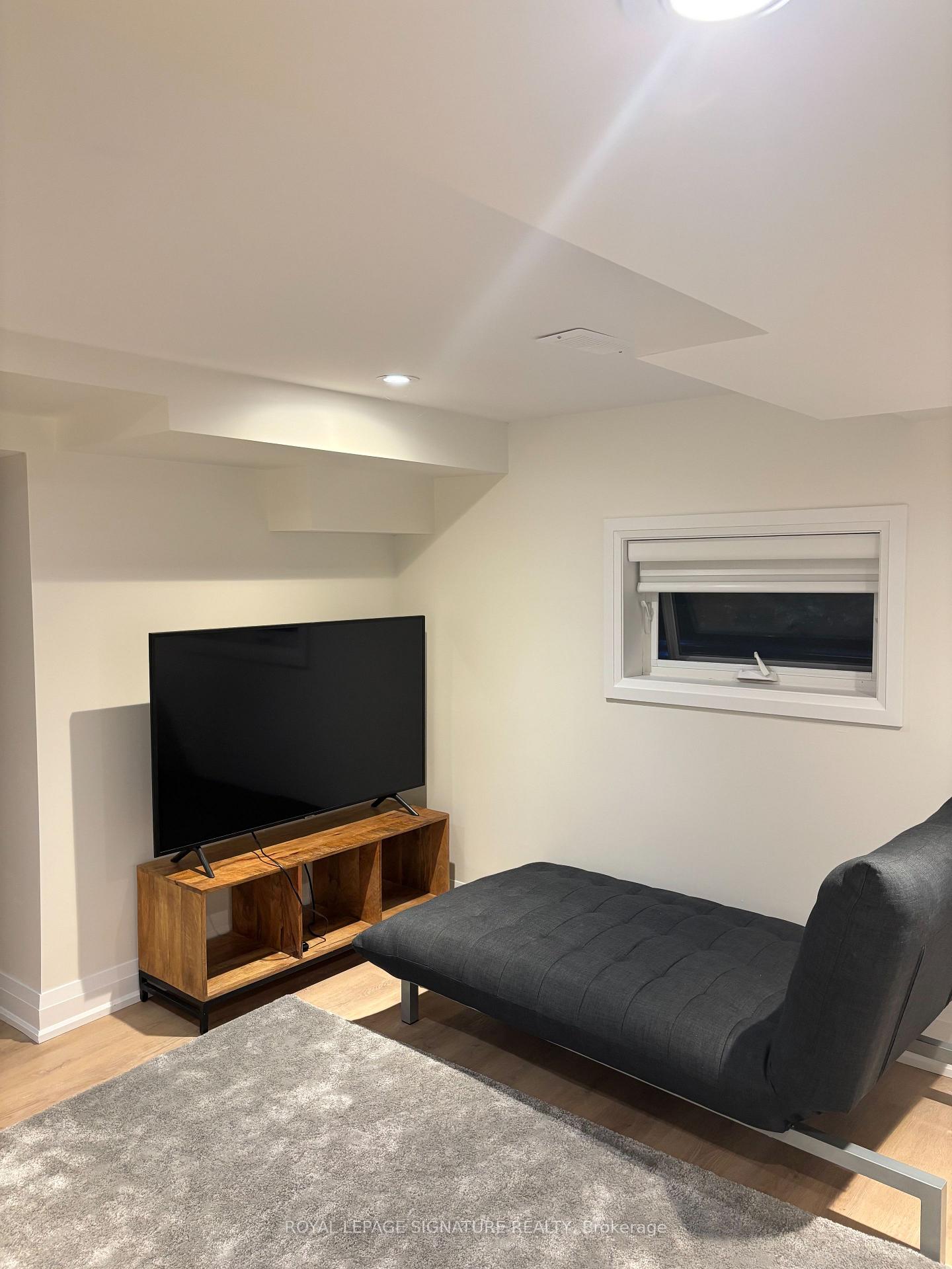 Photo 31 of Unit Main 1, 64 Twenty Third Street, Etobicoke, Long Branch — HOMEH