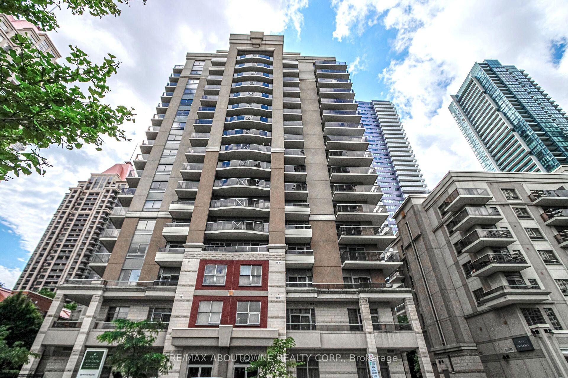 Front of Unit 1002, 350 Princess Royal Drive