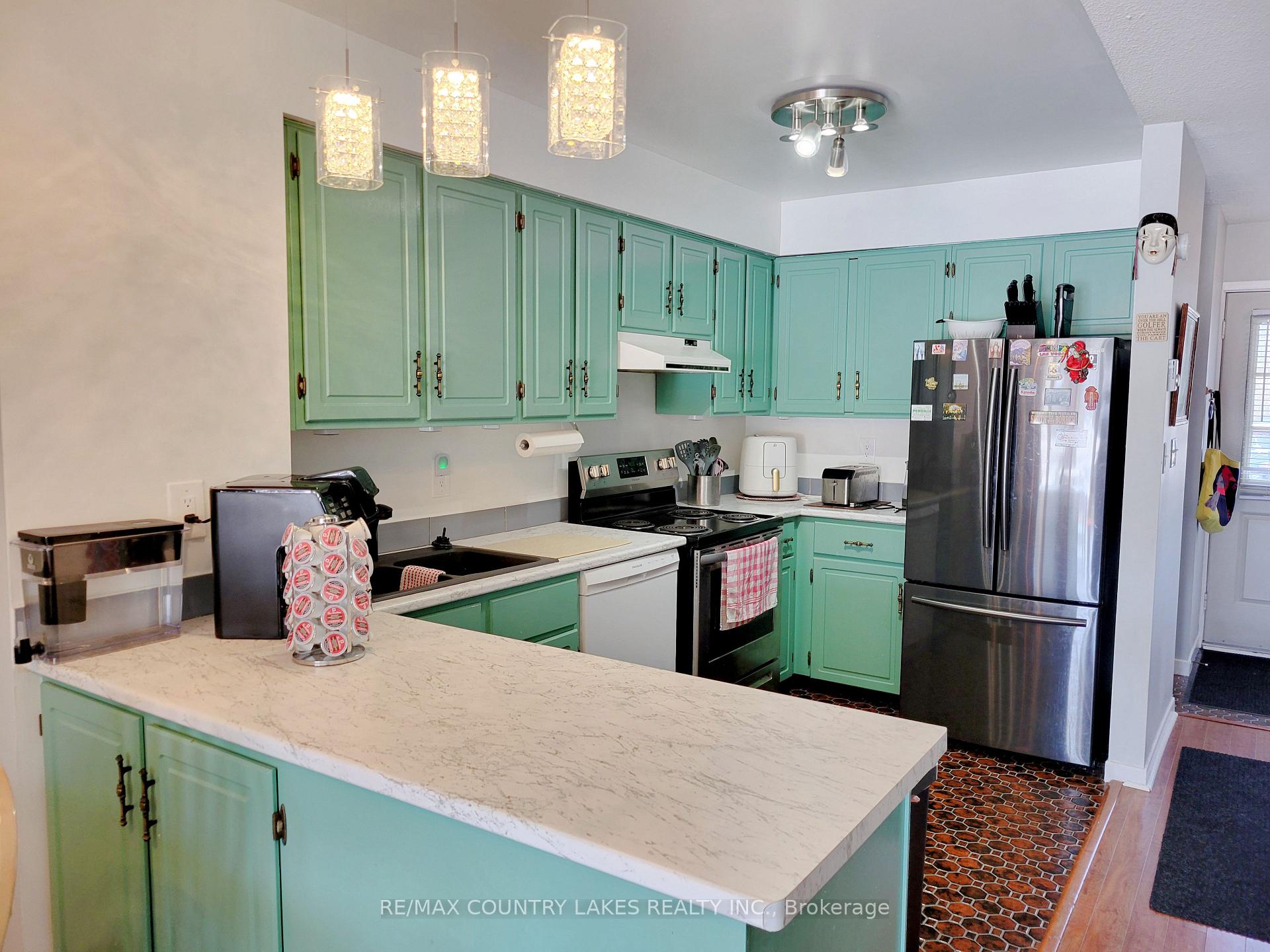 Photo 11 of Unit 3, 4 Paradise Boulevard, Ramara, Brechin — HOMEH