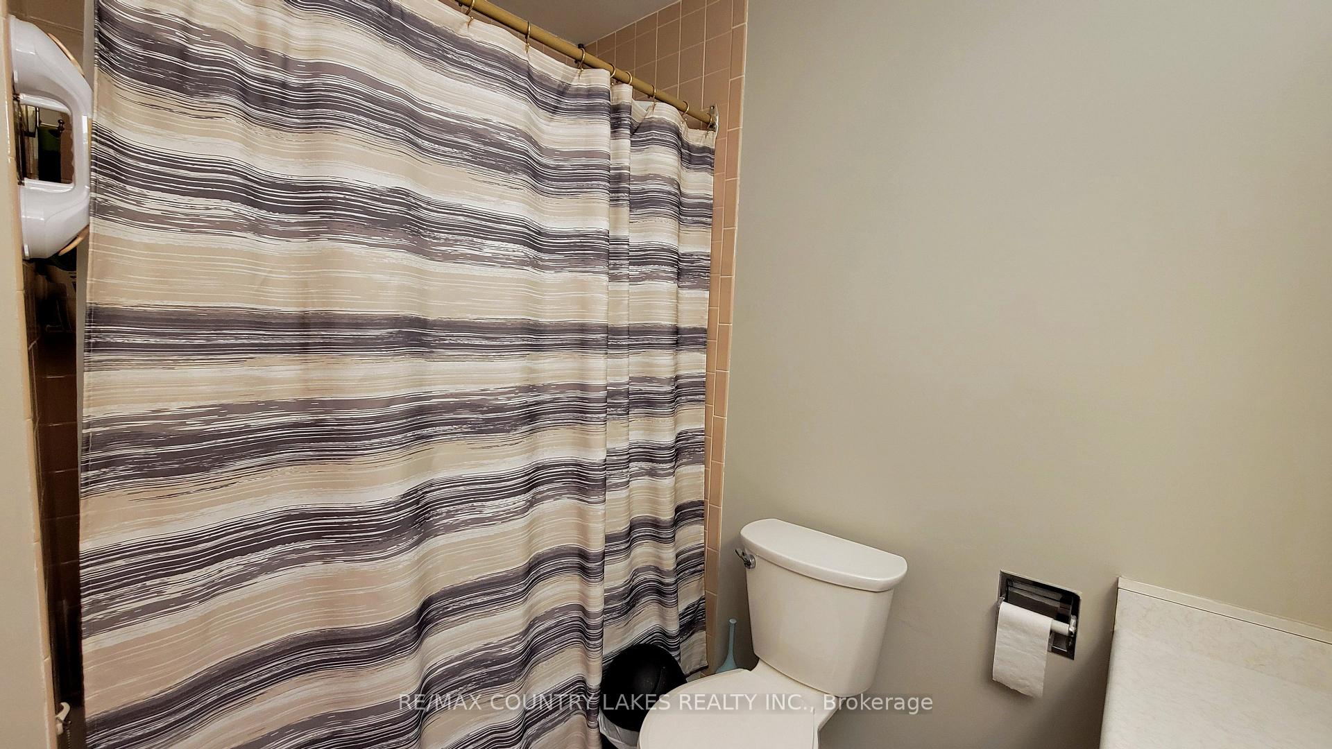 Photo 19 of Unit 3, 4 Paradise Boulevard, Ramara, Brechin — HOMEH