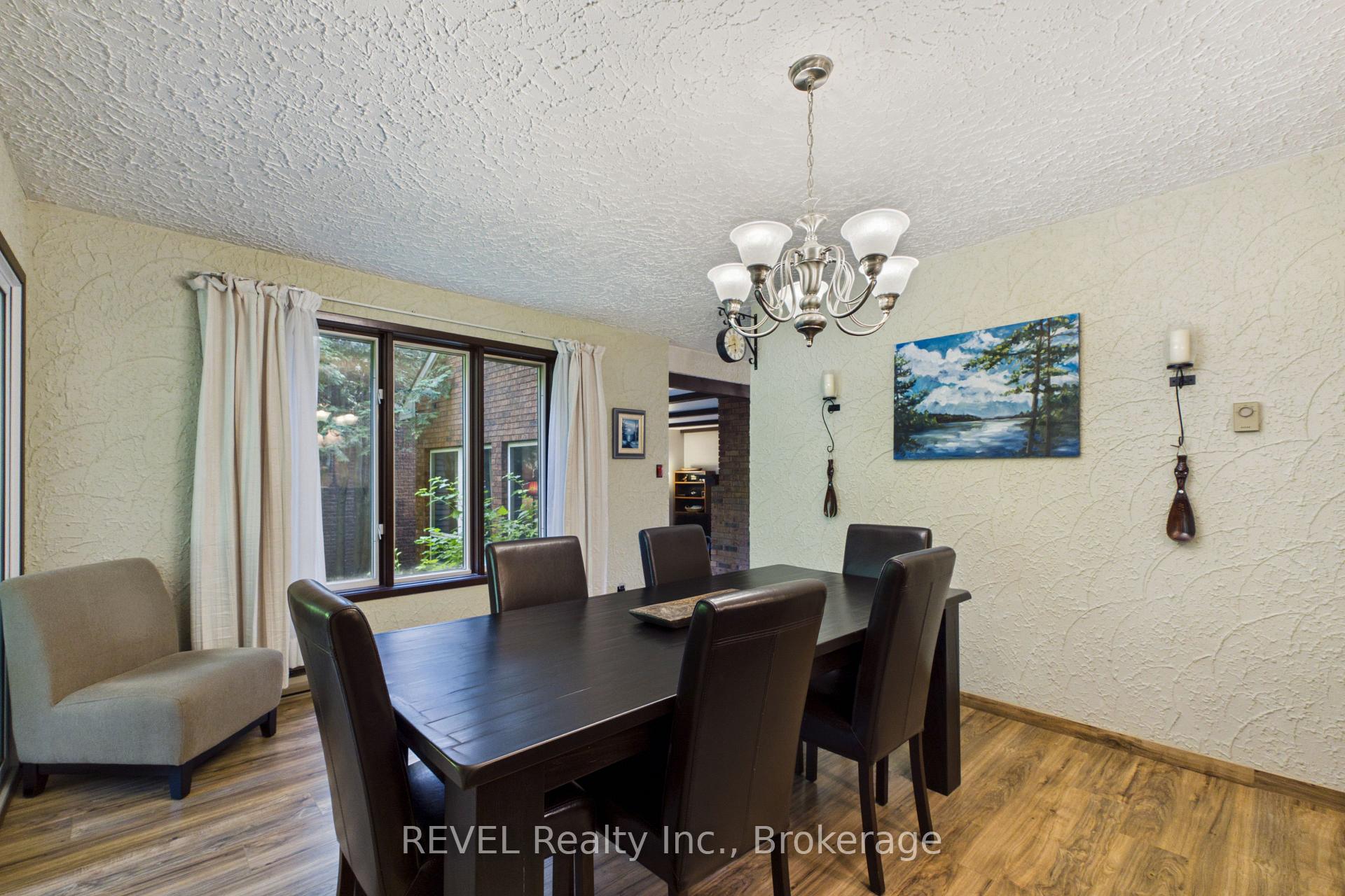 Photo 15 of 370 Segwun Boulevard, Gravenhurst, Muskoka (S) — HOMEH