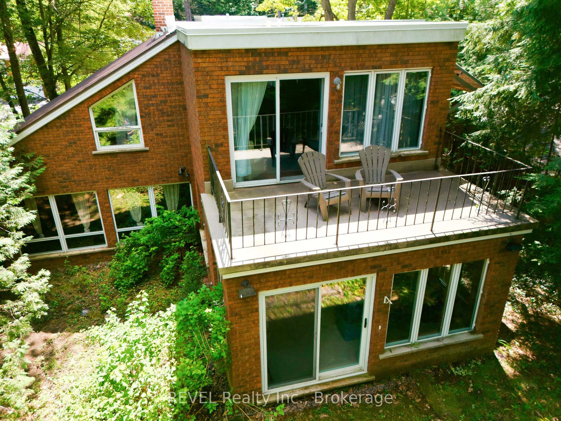 Photo 36 of 370 Segwun Boulevard, Gravenhurst, Muskoka (S) — HOMEH