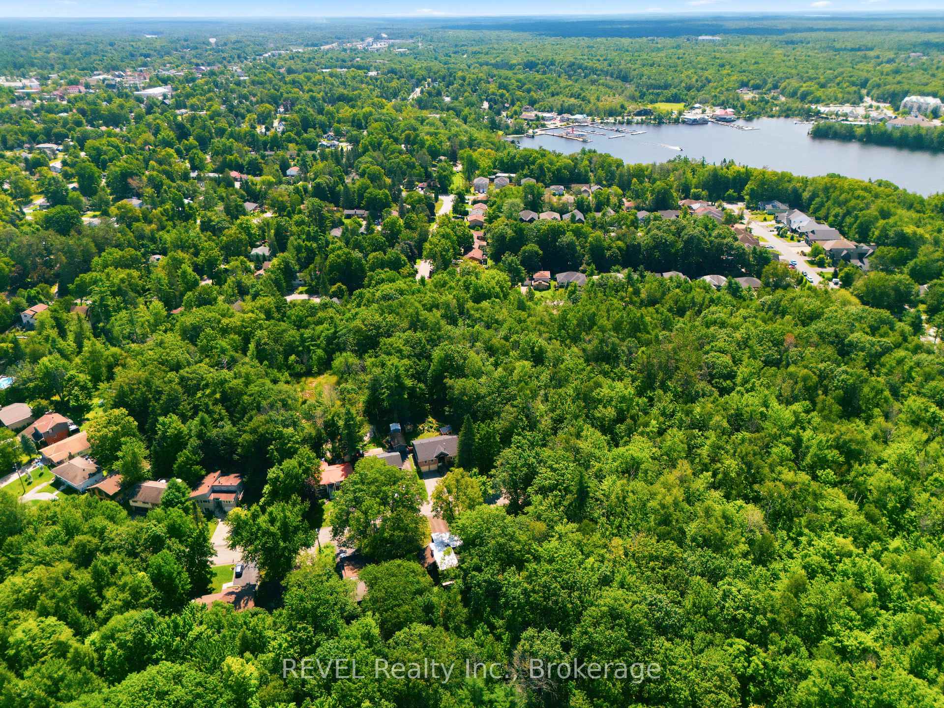 Photo 41 of 370 Segwun Boulevard, Gravenhurst, Muskoka (S) — HOMEH
