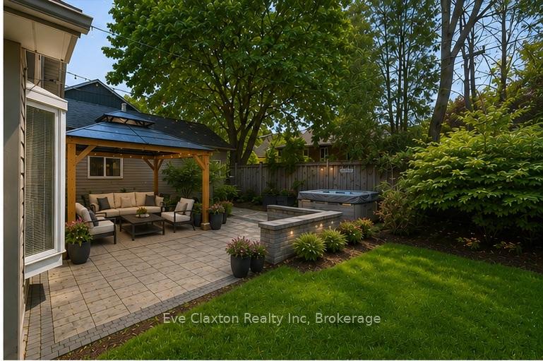 Photo 34 of 90 Dean Avenue, Guelph, Dovercliffe Park/Old University — HOMEH